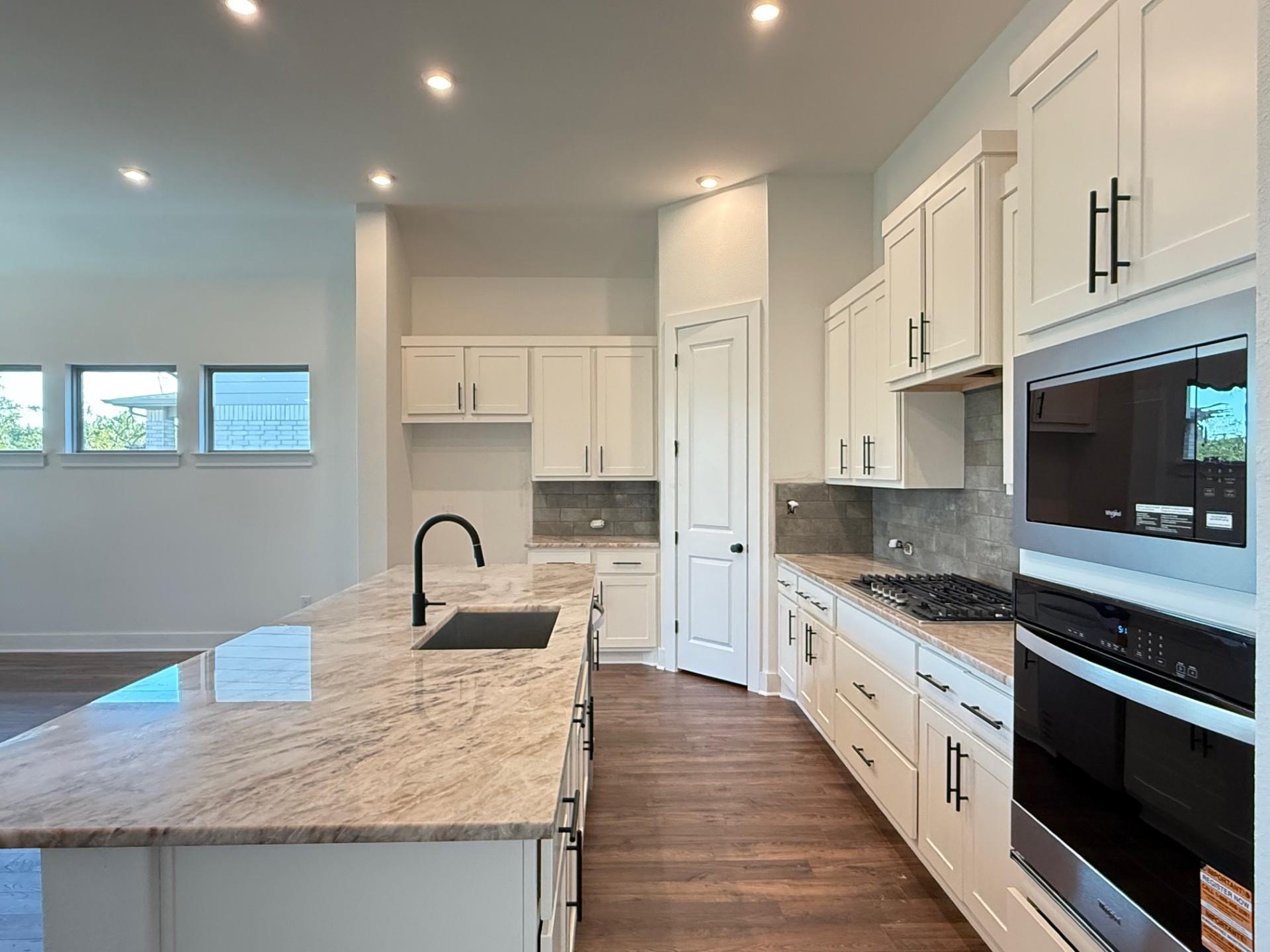 2140 Sarabanda St, Round Rock, TX 78681