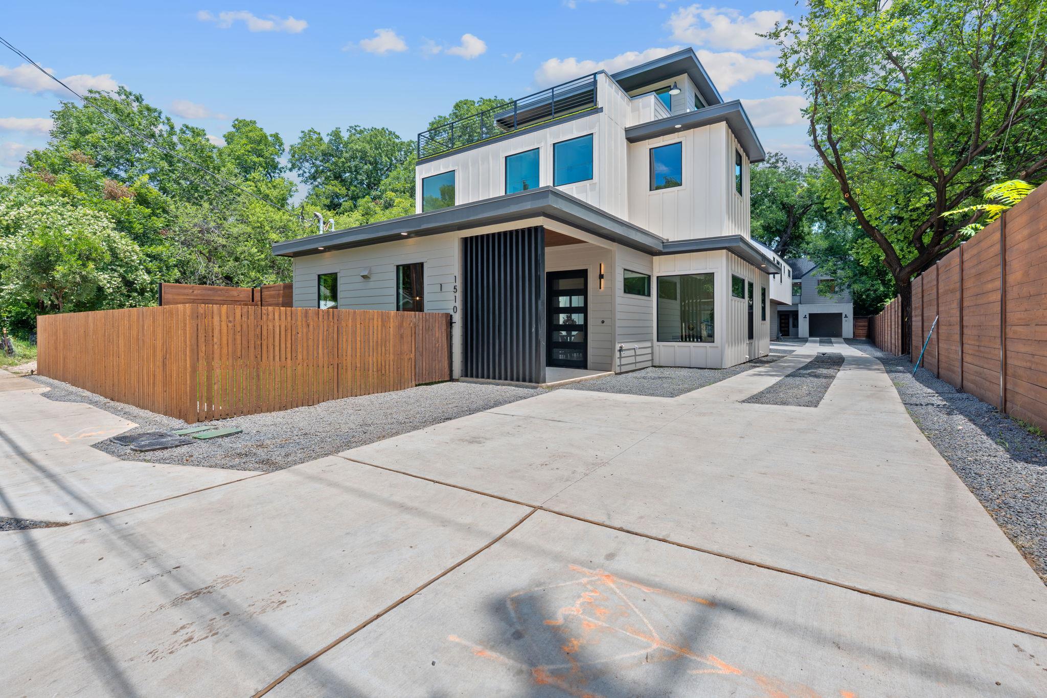1510 Holly St # 1, Austin, TX 78702