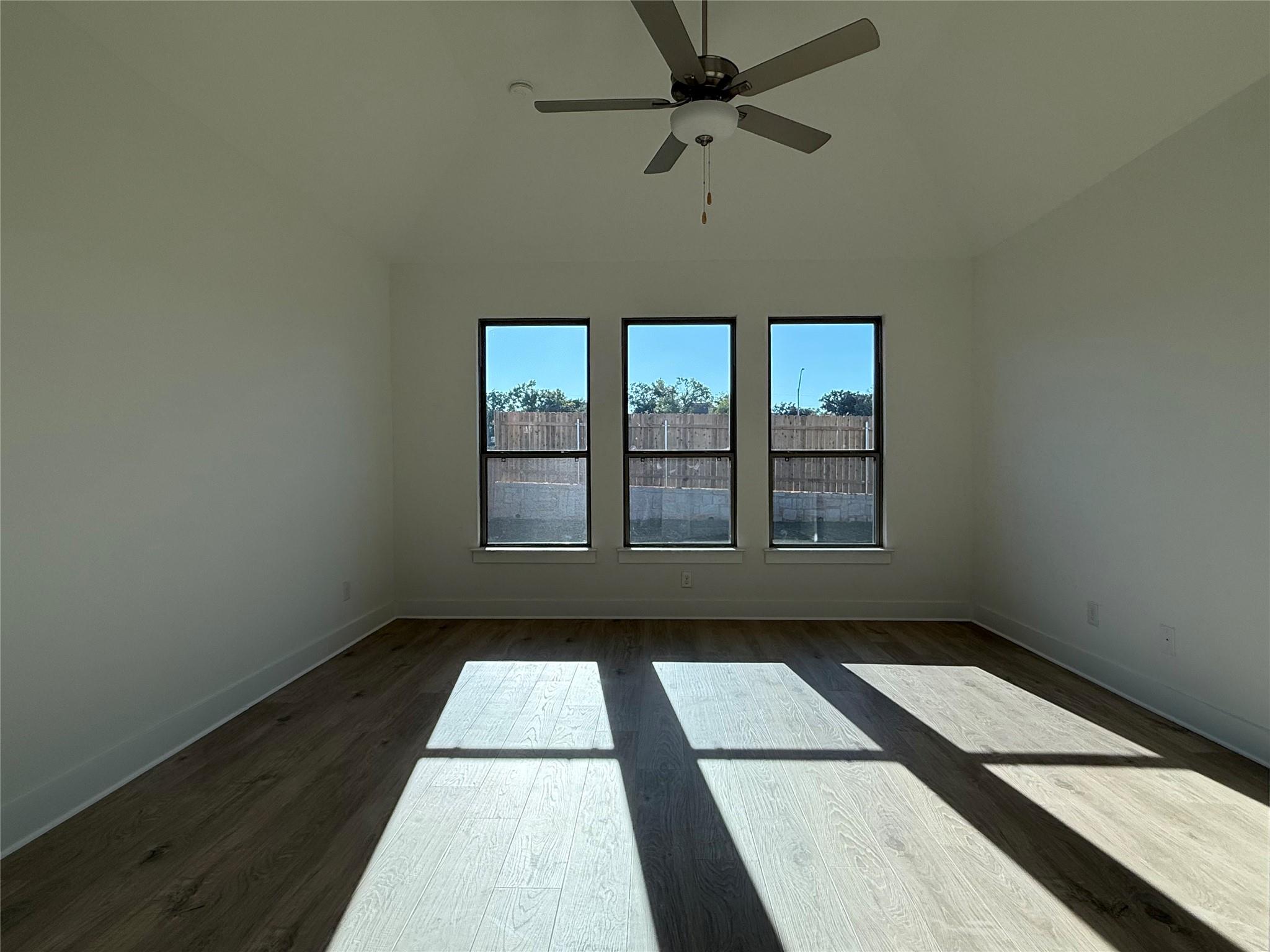 2201 Sarabanda St, Round Rock, TX 78681