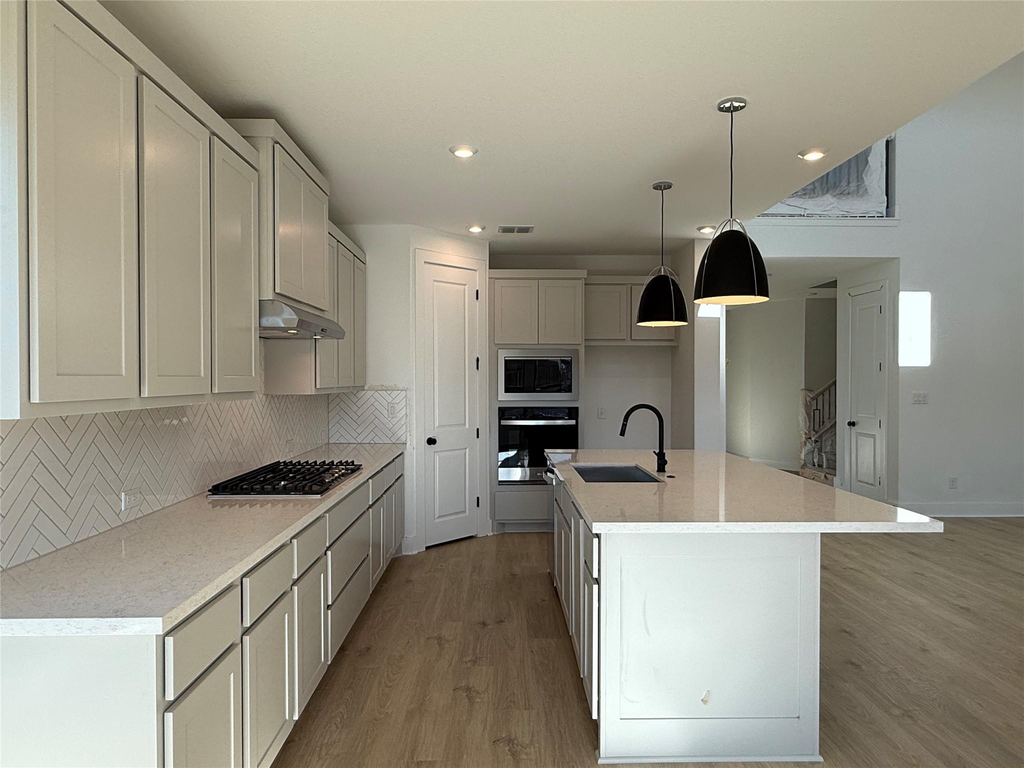 2201 Sarabanda St, Round Rock, TX 78681