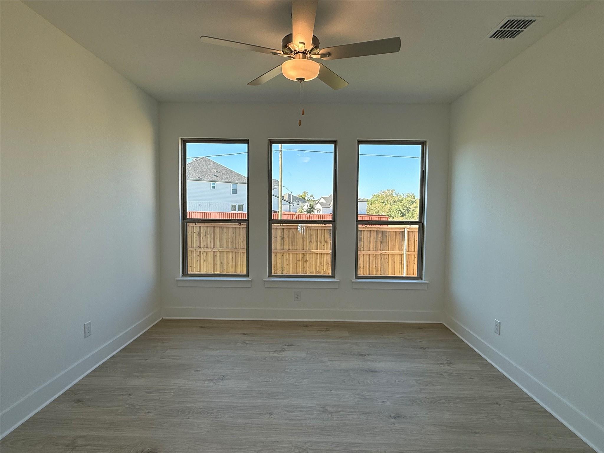 2201 Sarabanda St, Round Rock, TX 78681