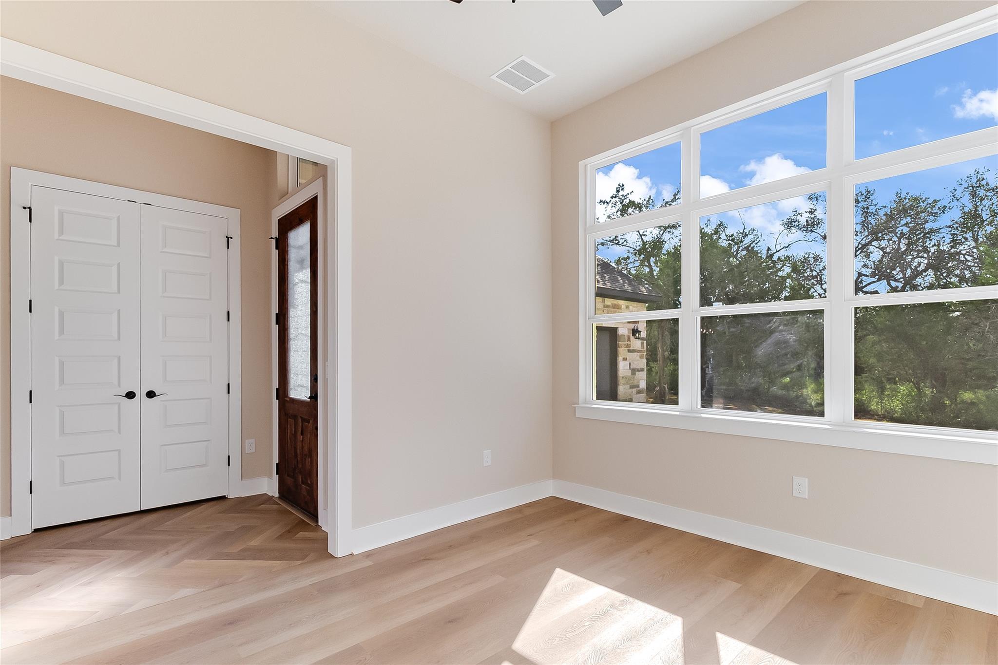 122 Creekside Cv, Marble Falls, TX 78654