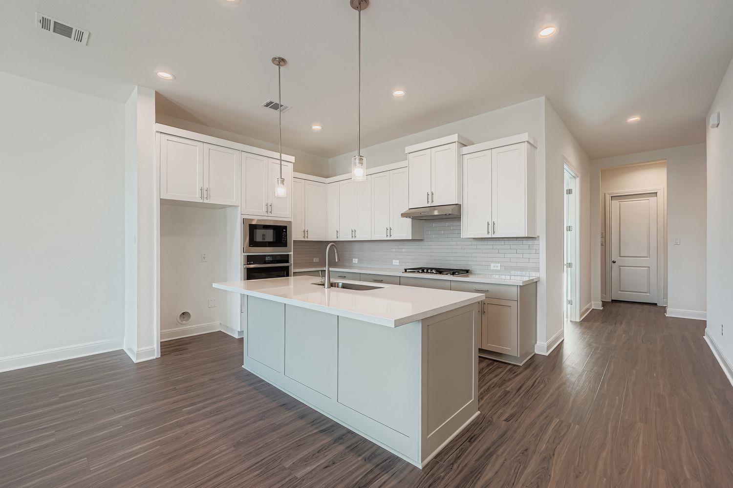 158 Prickly Poppy Loop, Kyle, TX 78640