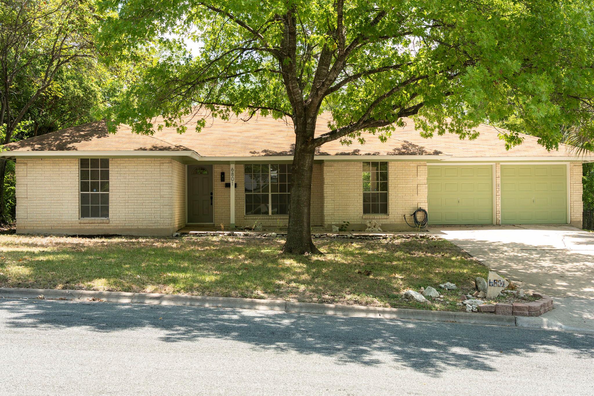 6801 Kings Pt, Austin, TX 78723