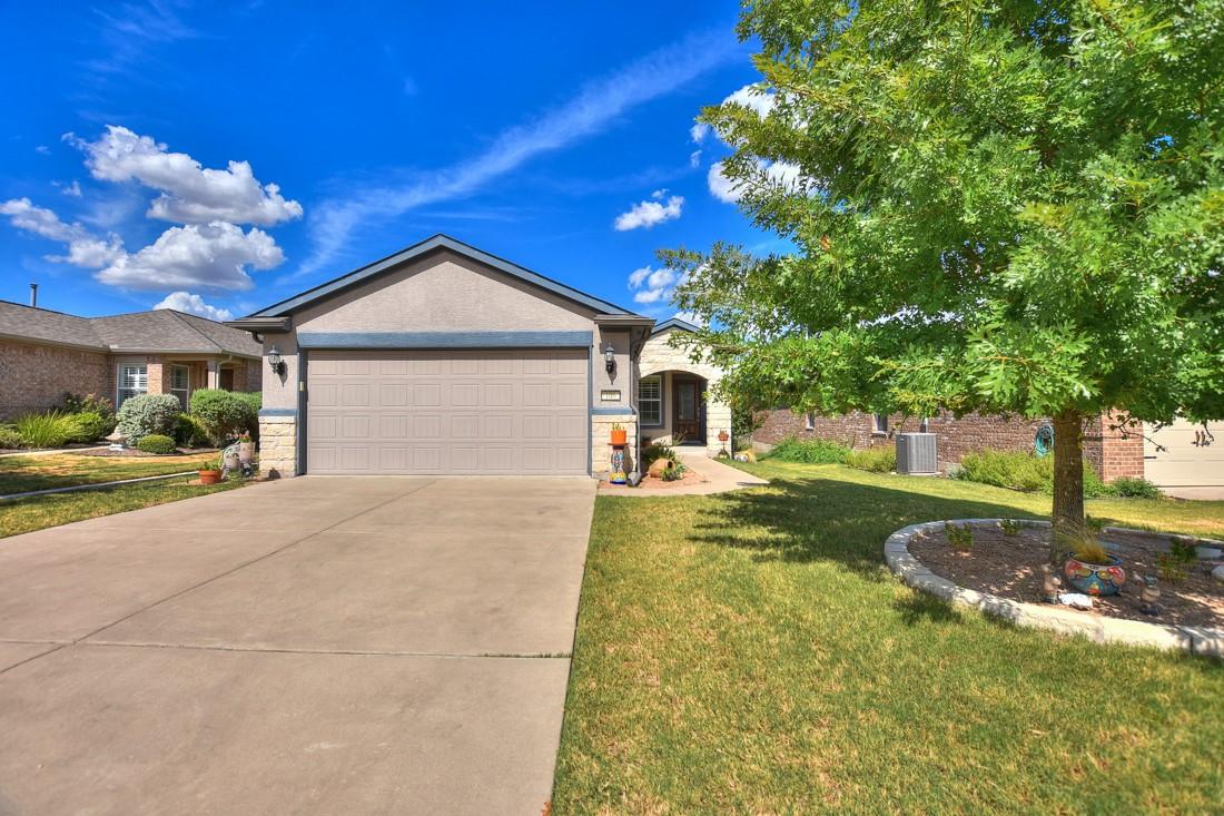 106 Kickapoo Creek Ln, Georgetown, TX 78633