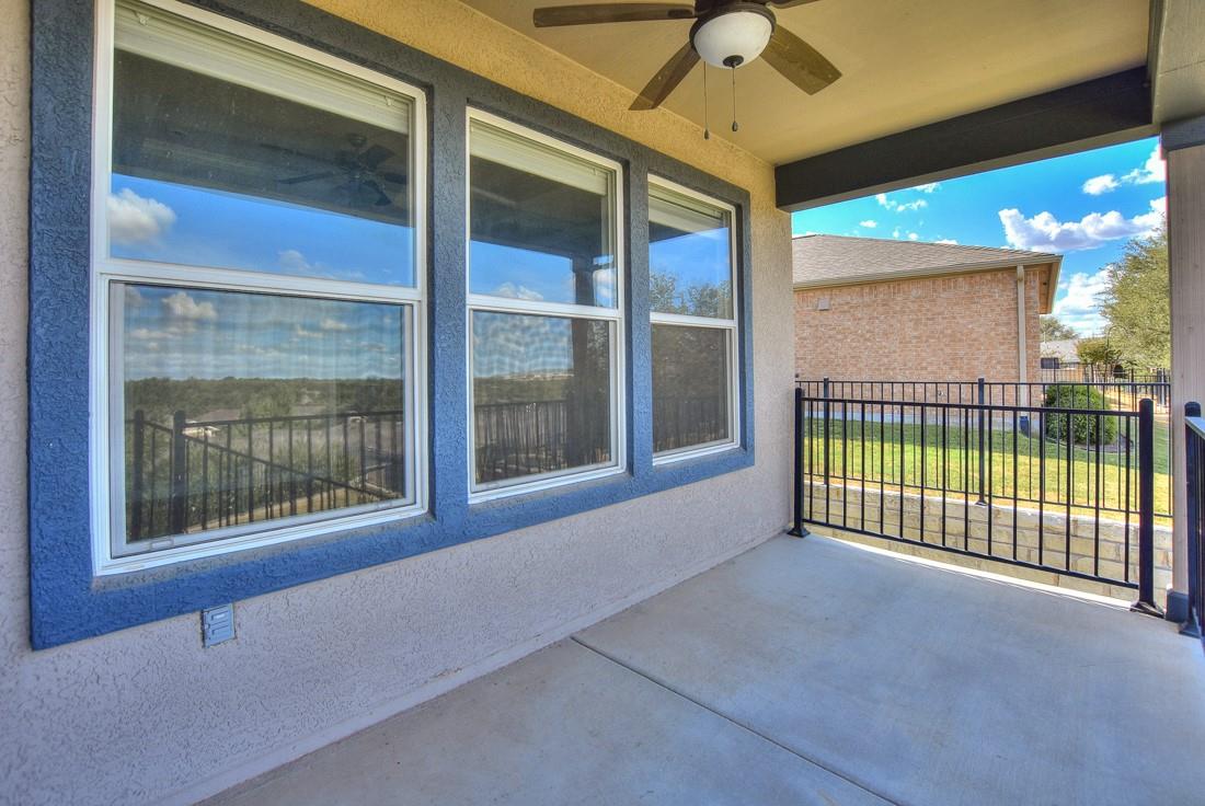 106 Kickapoo Creek Ln, Georgetown, TX 78633