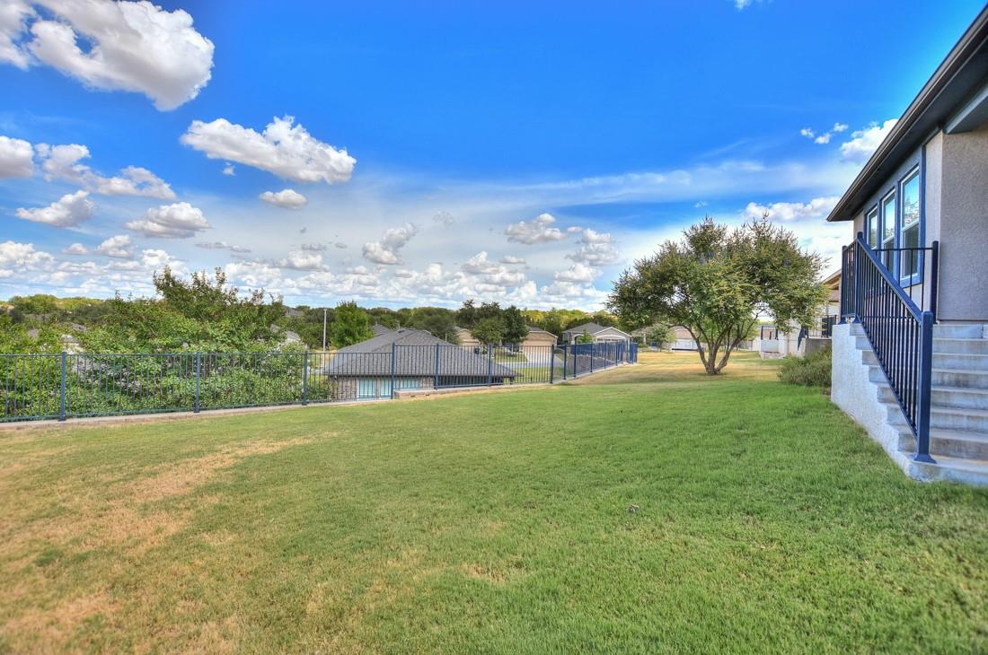106 Kickapoo Creek Ln, Georgetown, TX 78633