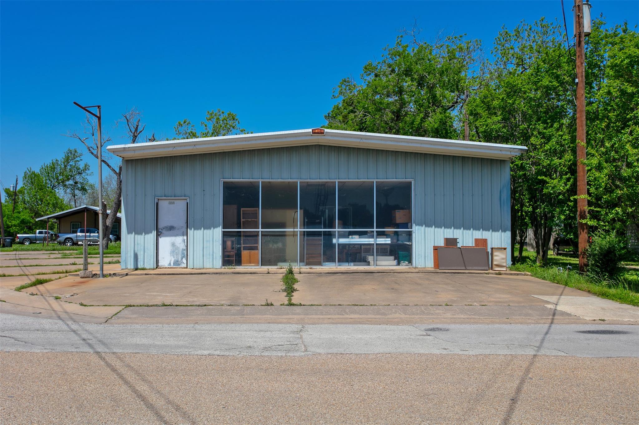 912 W Alligator Street St, Caldwell, TX 77836