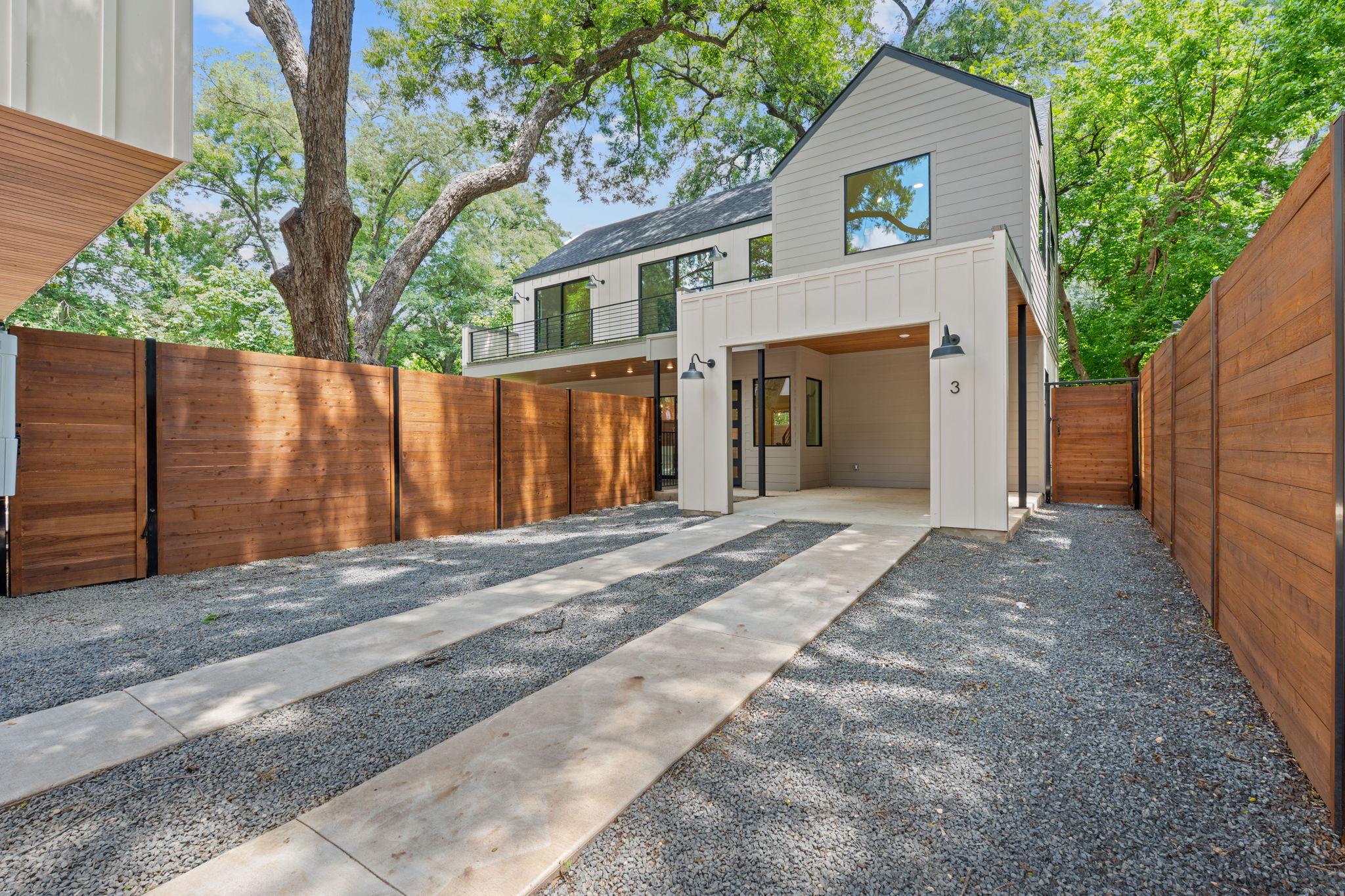 1510 Holly St # 3, Austin, TX 78702