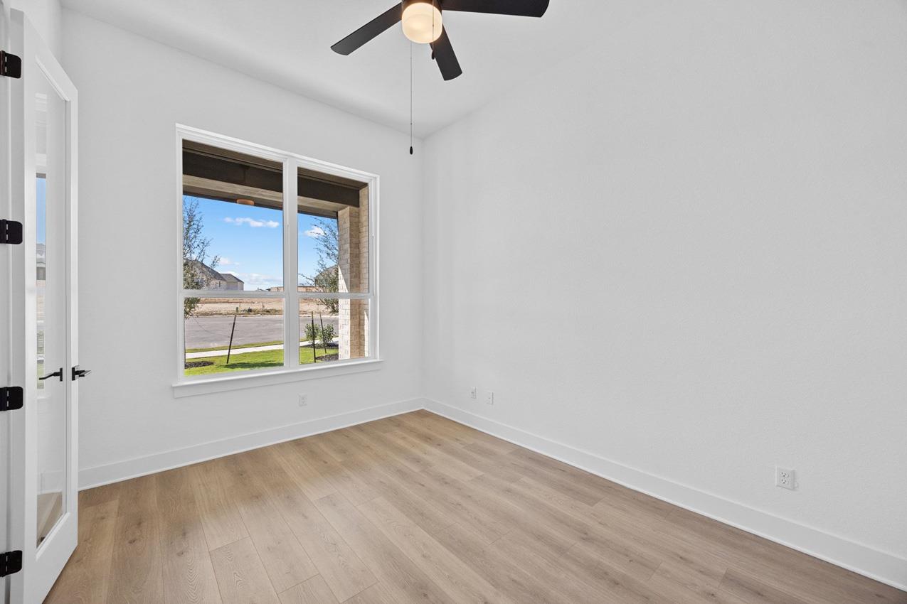 506 Luttrell Ln, Liberty Hill, TX 78642