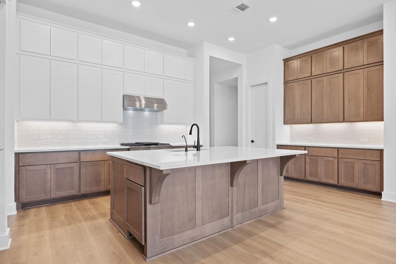 506 Luttrell Ln, Liberty Hill, TX 78642