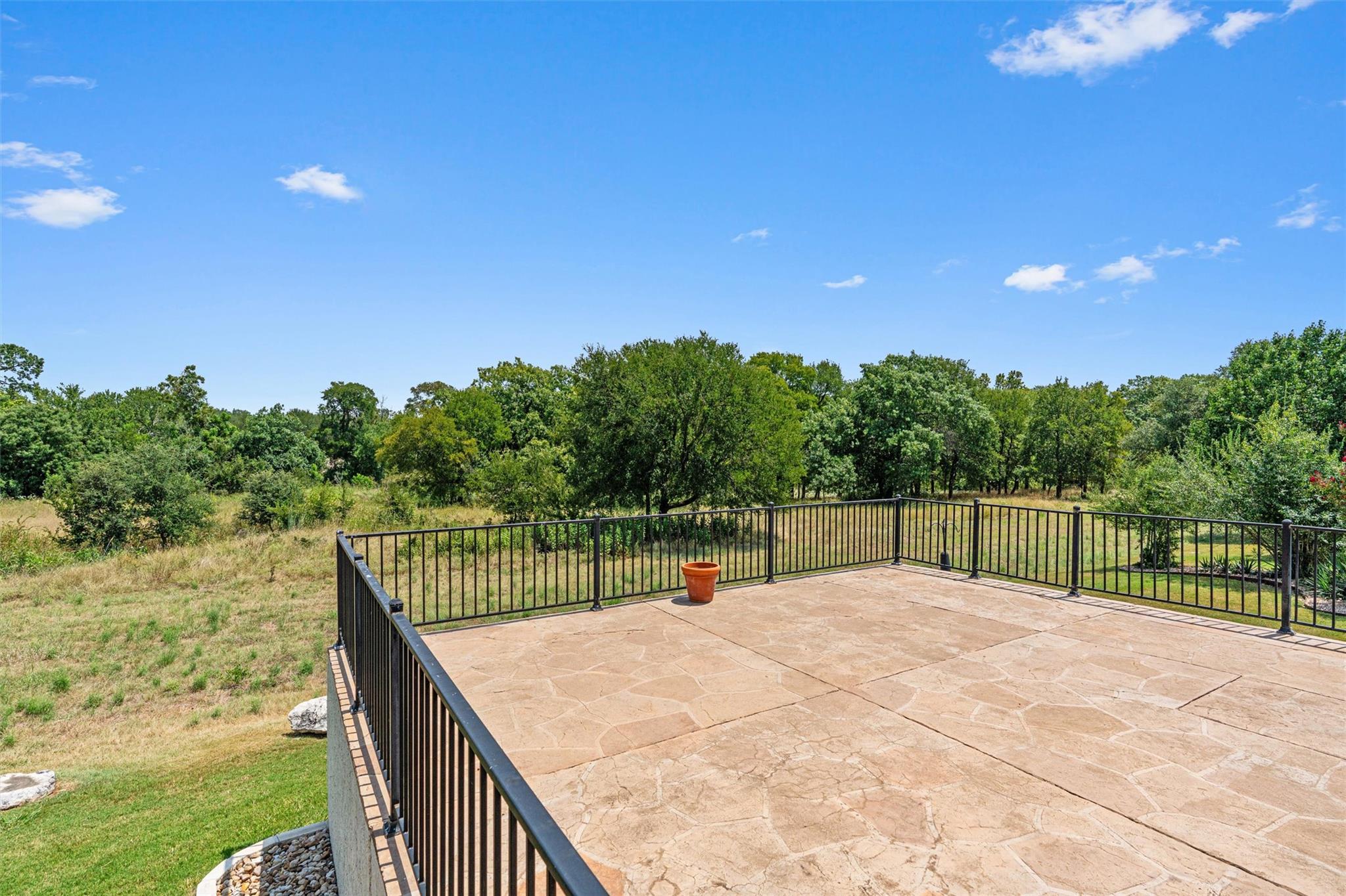 511 Dove Hollow Trl, Georgetown, TX 78633