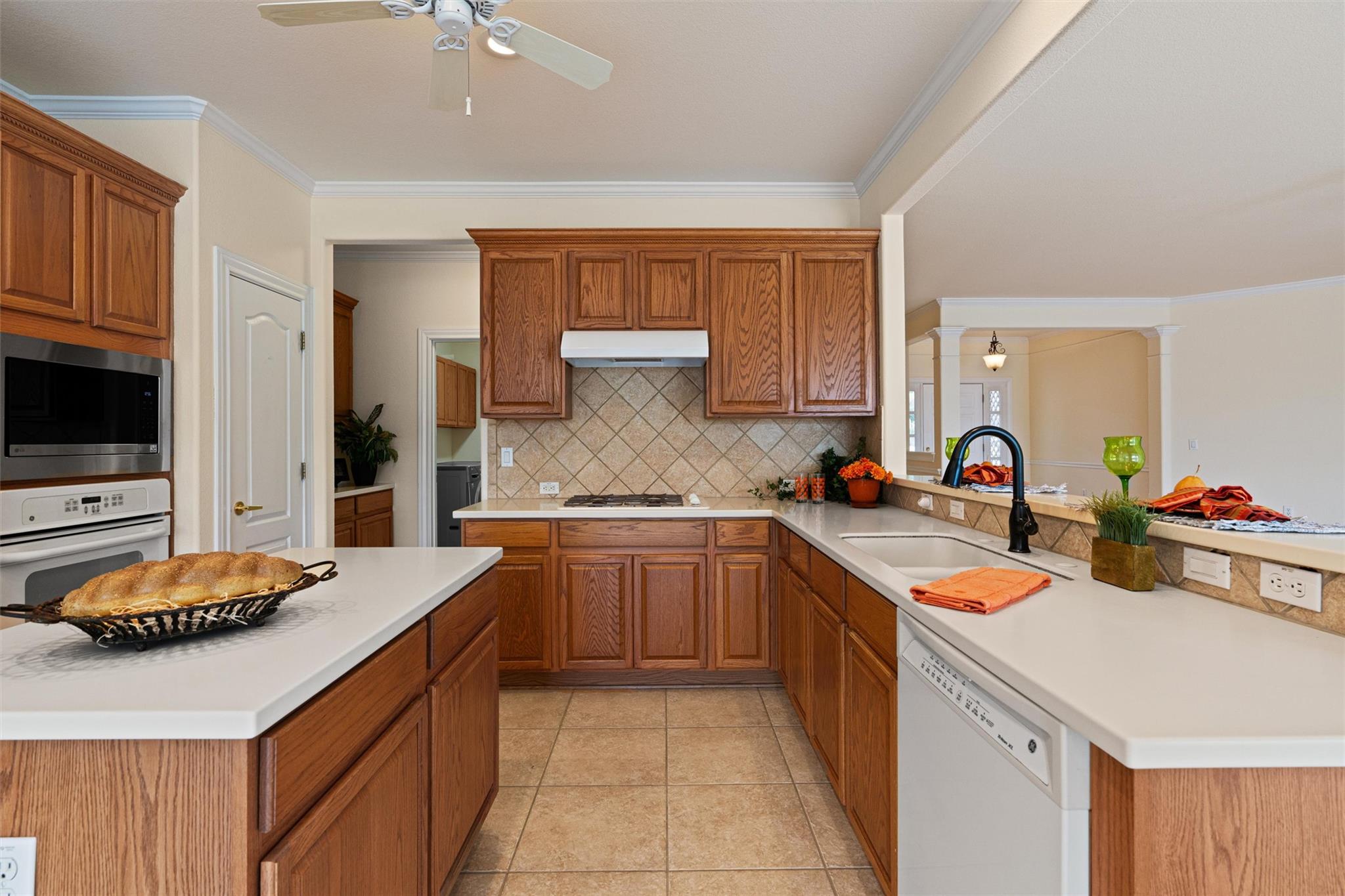 511 Dove Hollow Trl, Georgetown, TX 78633