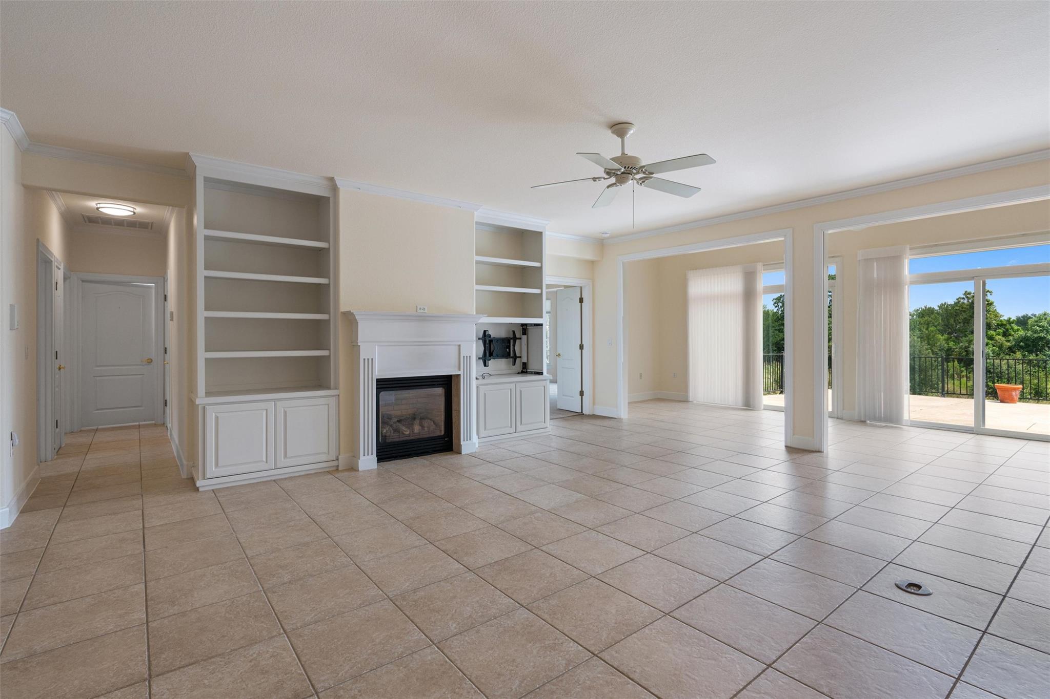 511 Dove Hollow Trl, Georgetown, TX 78633