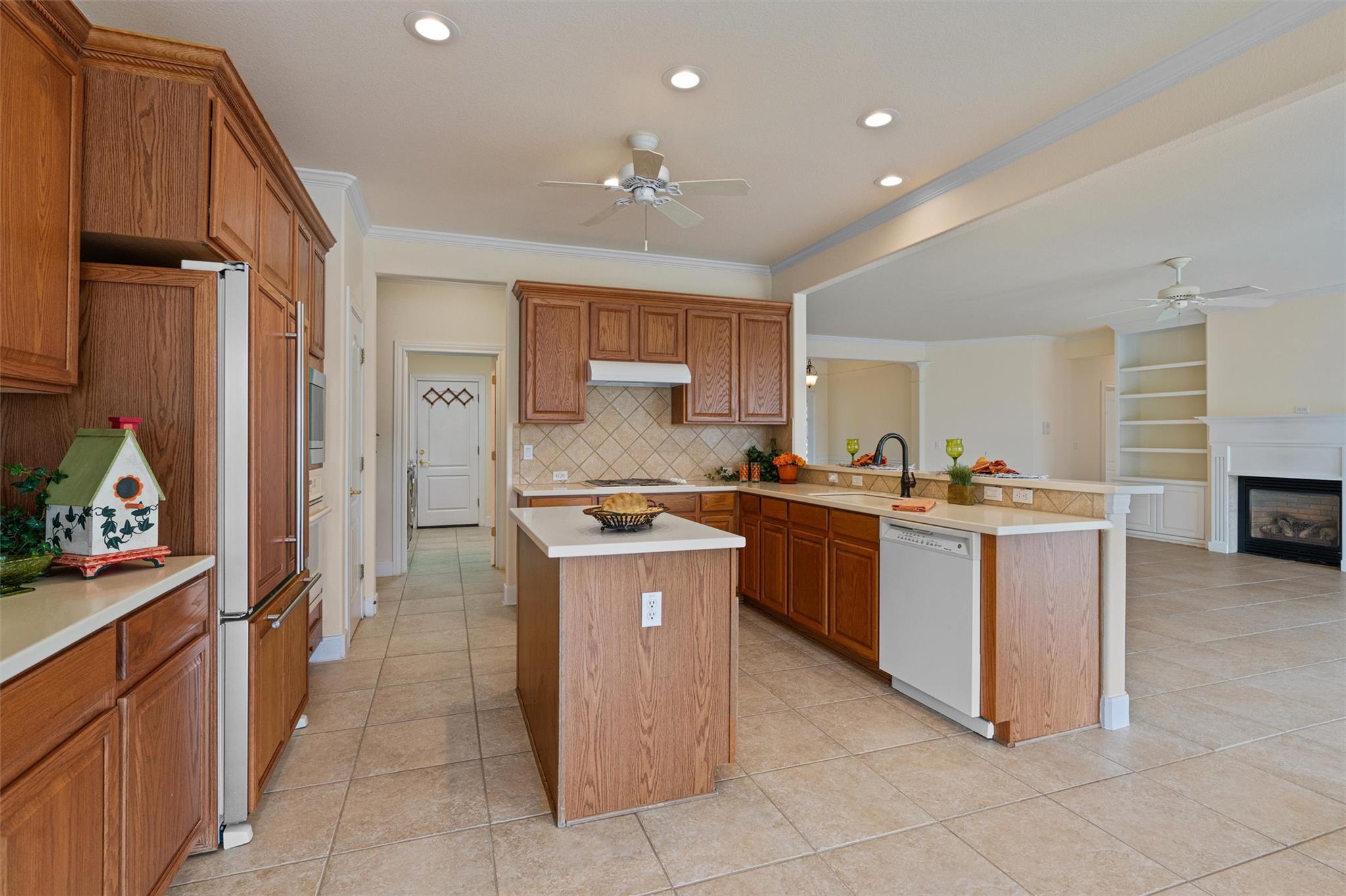 511 Dove Hollow Trl, Georgetown, TX 78633