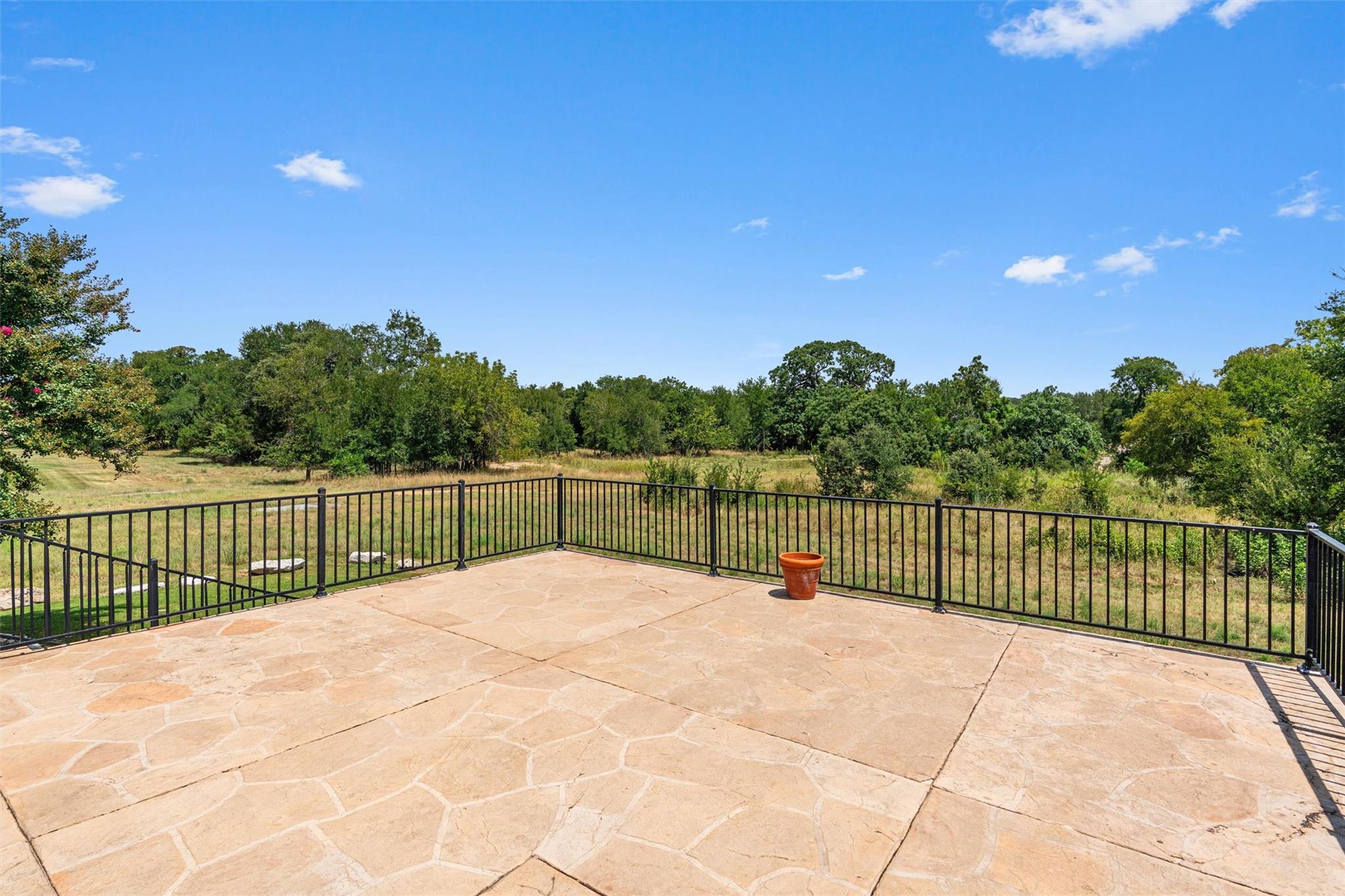 511 Dove Hollow Trl, Georgetown, TX 78633