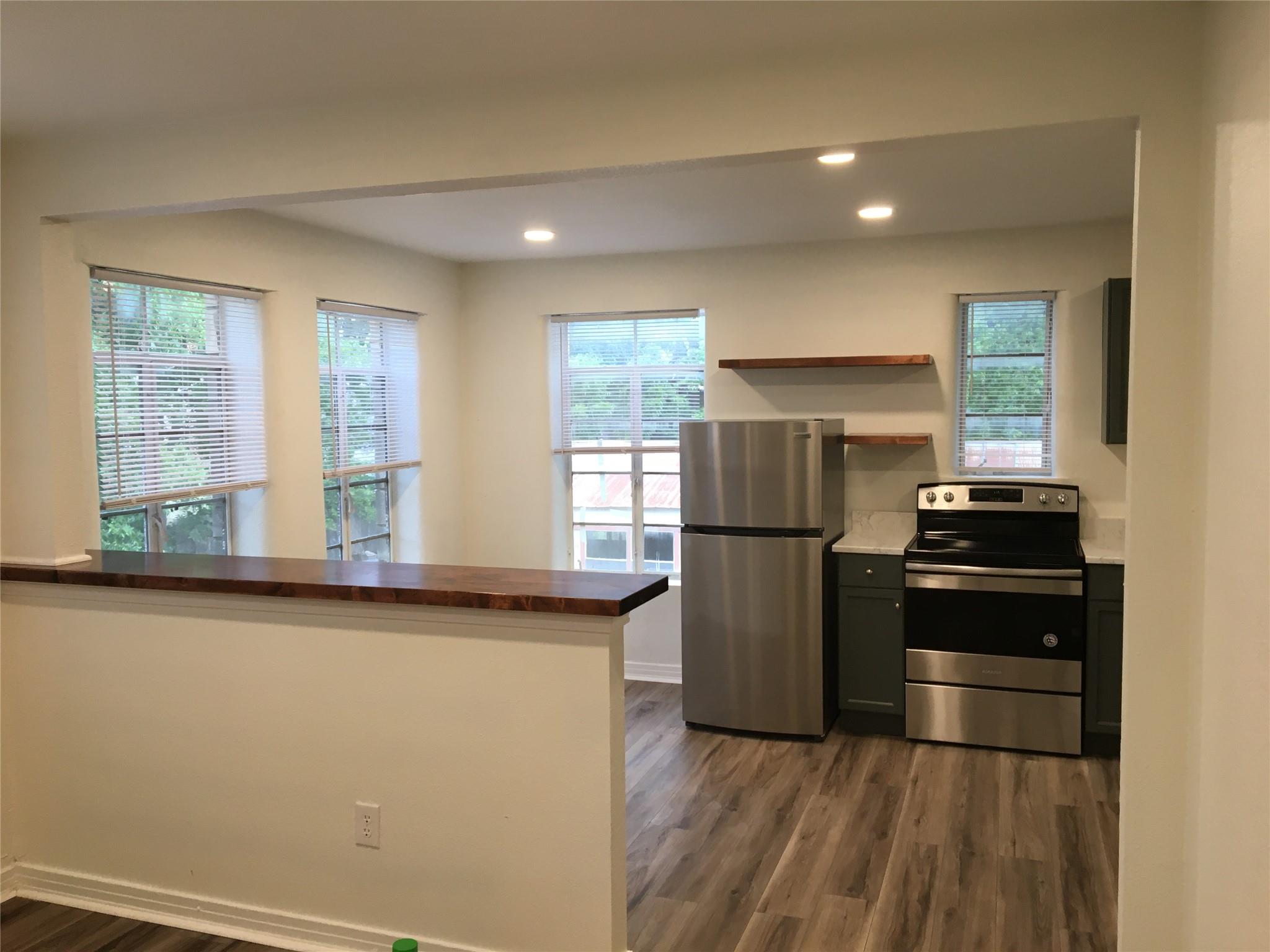 615 Pecan St, Junction, TX 76849