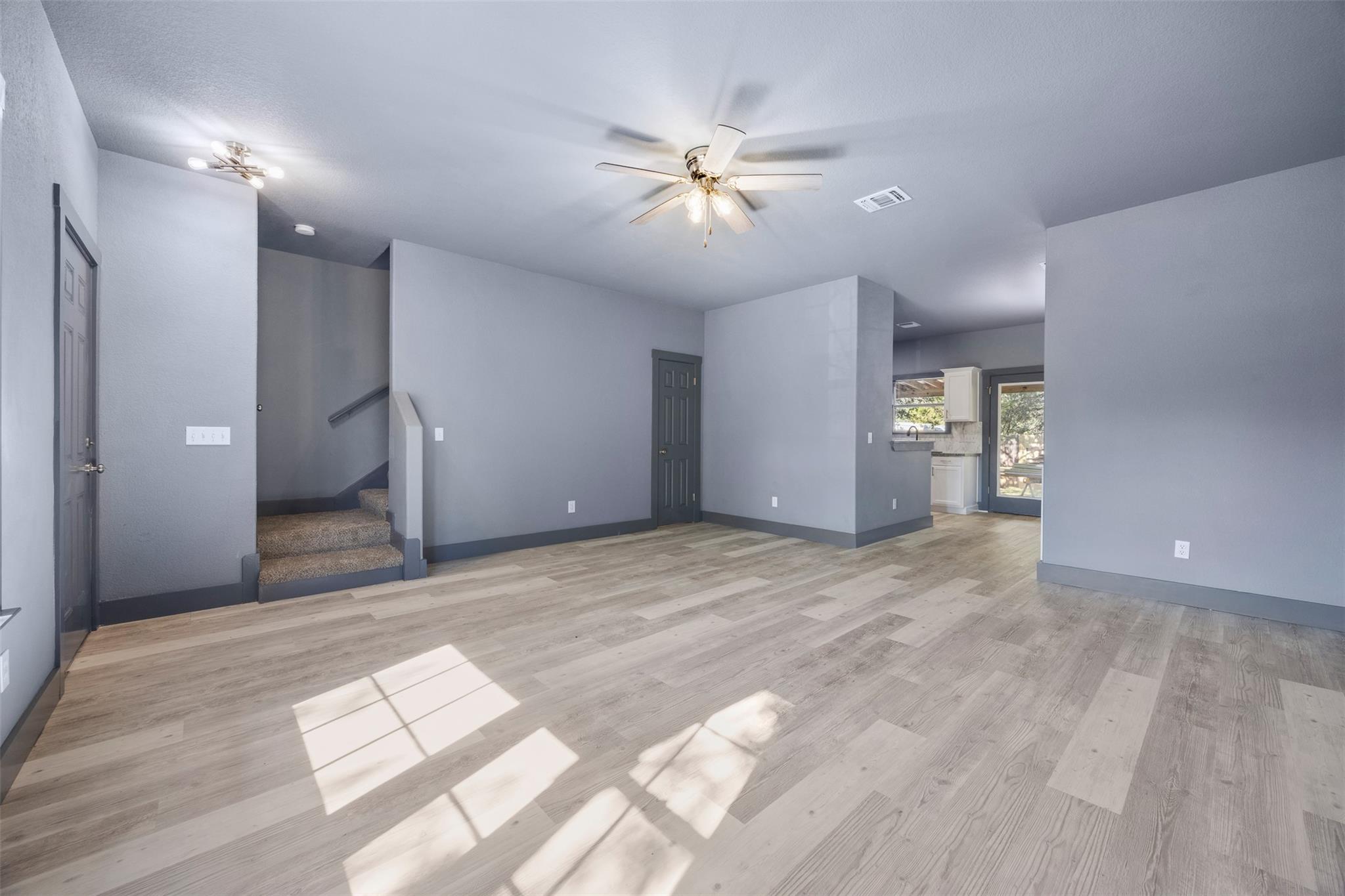 38 Deer Ridge Rd, Wimberley, TX 78676