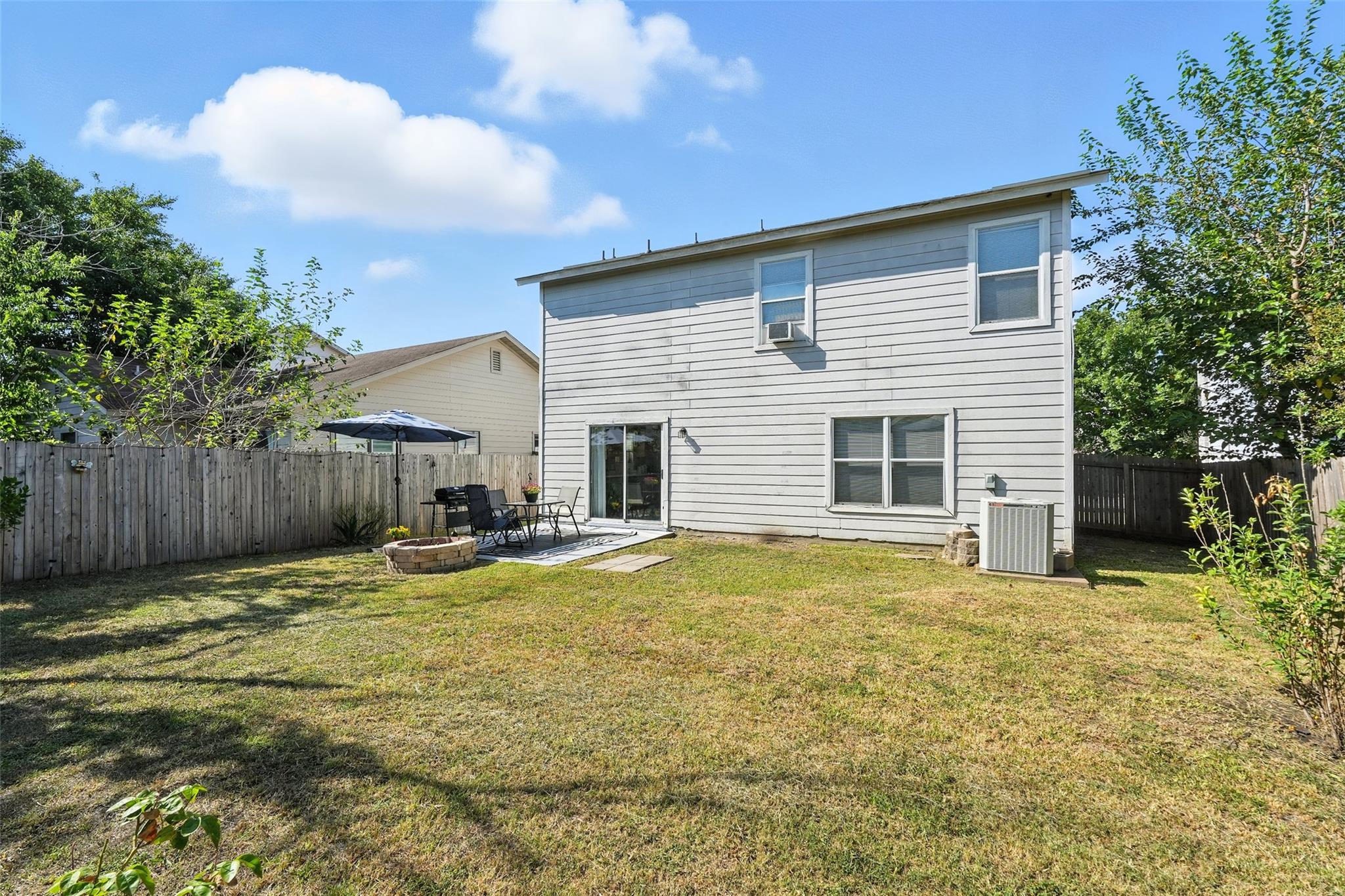 13024 Lofton Cliff Dr, Del Valle, TX 78617