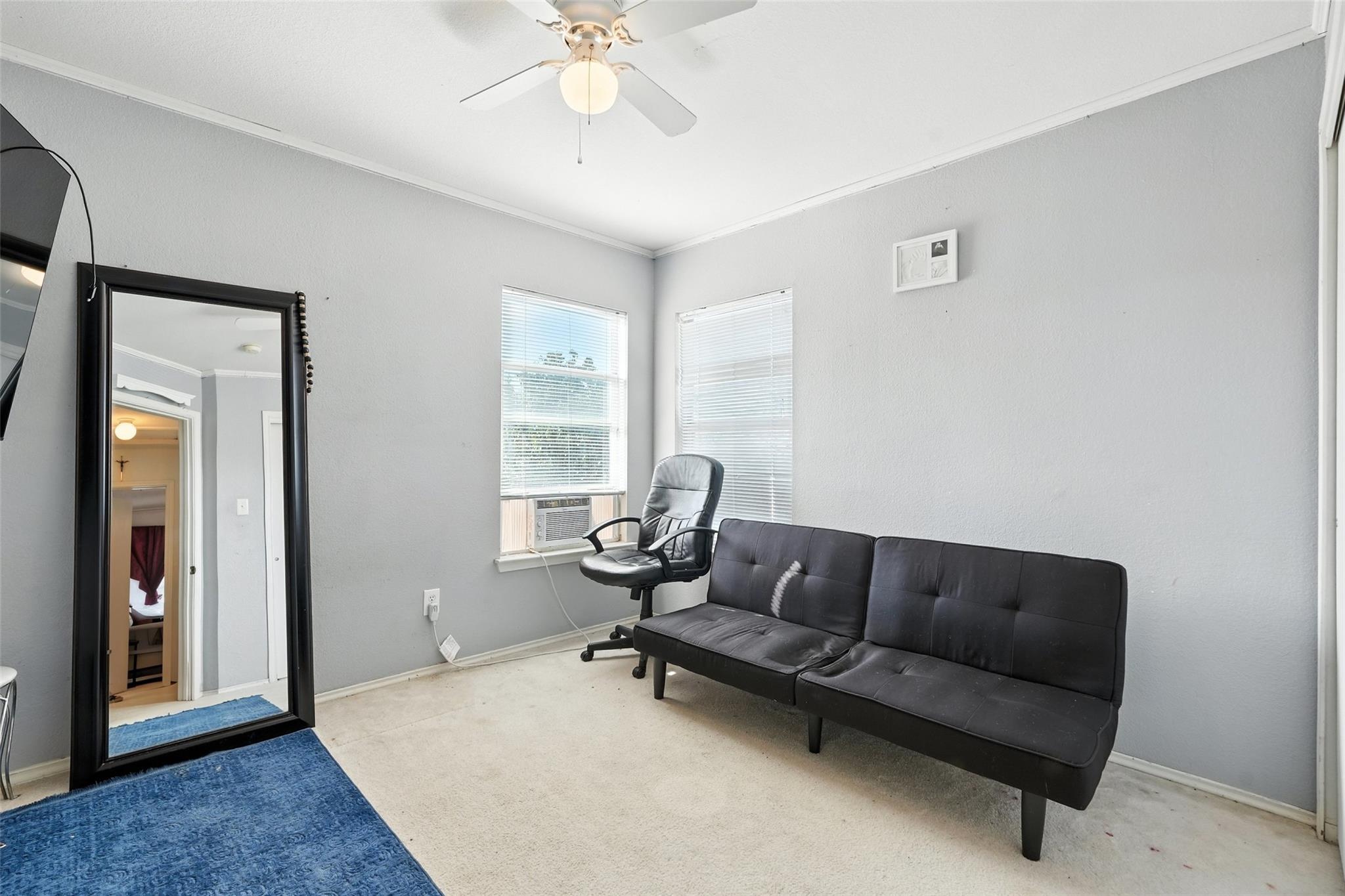 13024 Lofton Cliff Dr, Del Valle, TX 78617