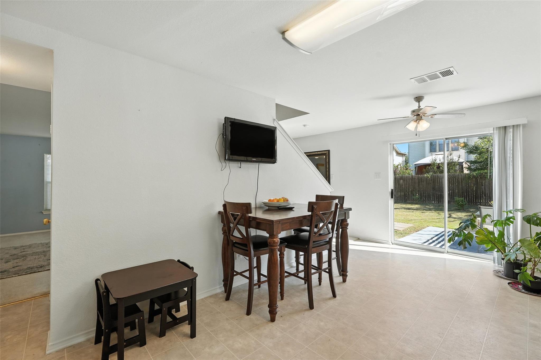 13024 Lofton Cliff Dr, Del Valle, TX 78617