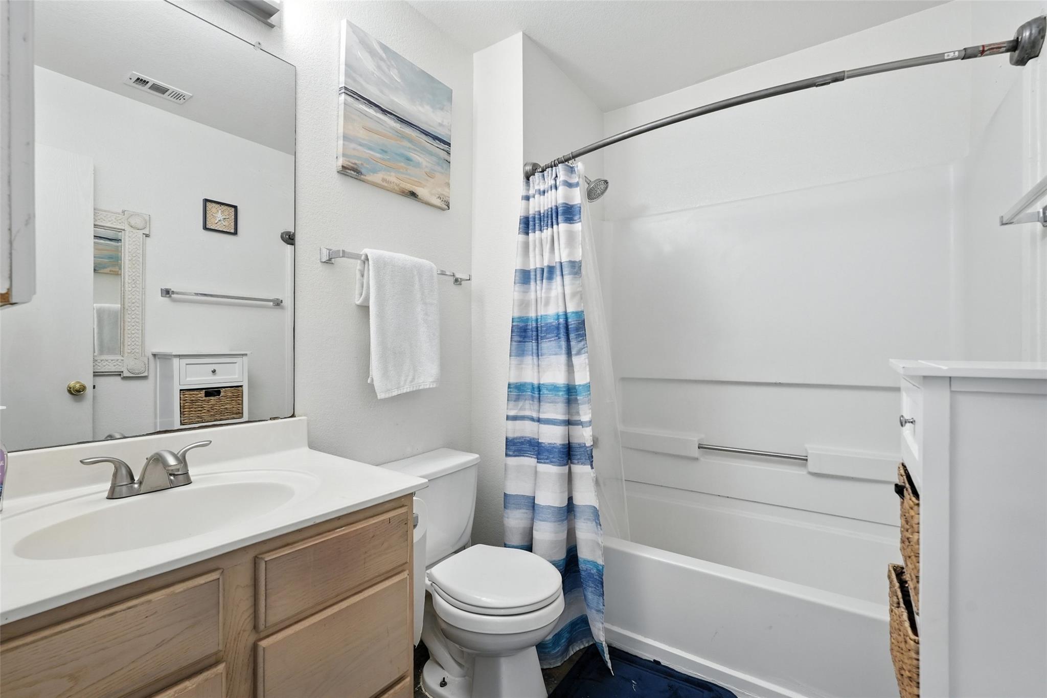 13024 Lofton Cliff Dr, Del Valle, TX 78617