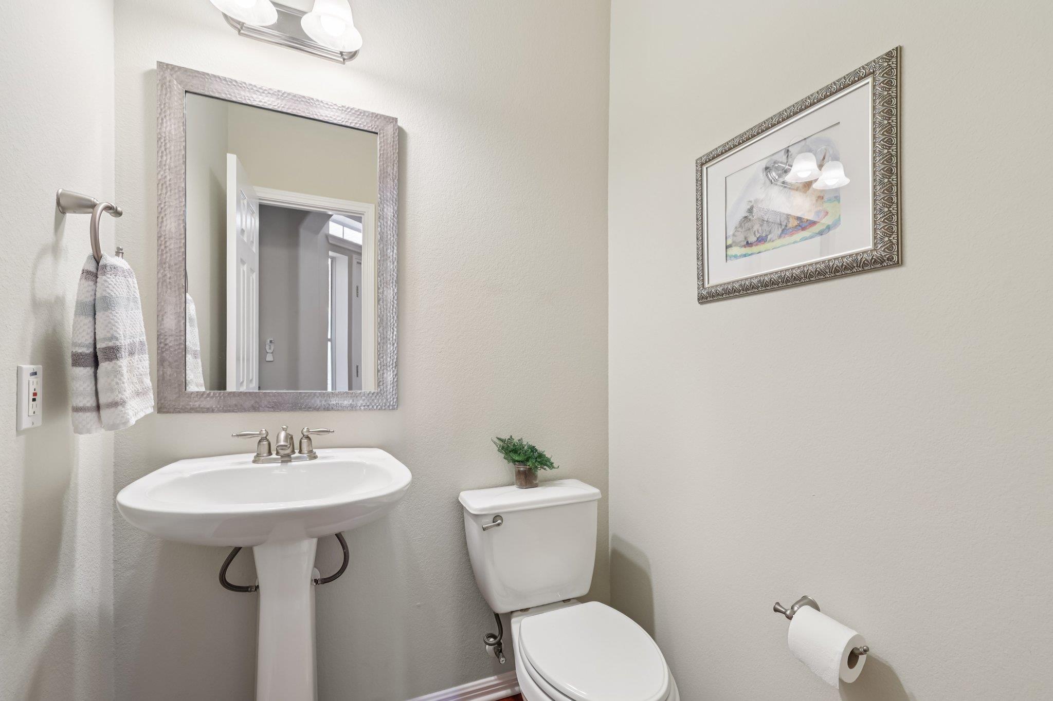 7901 Southwest Pkwy # 21, Austin, TX 78735