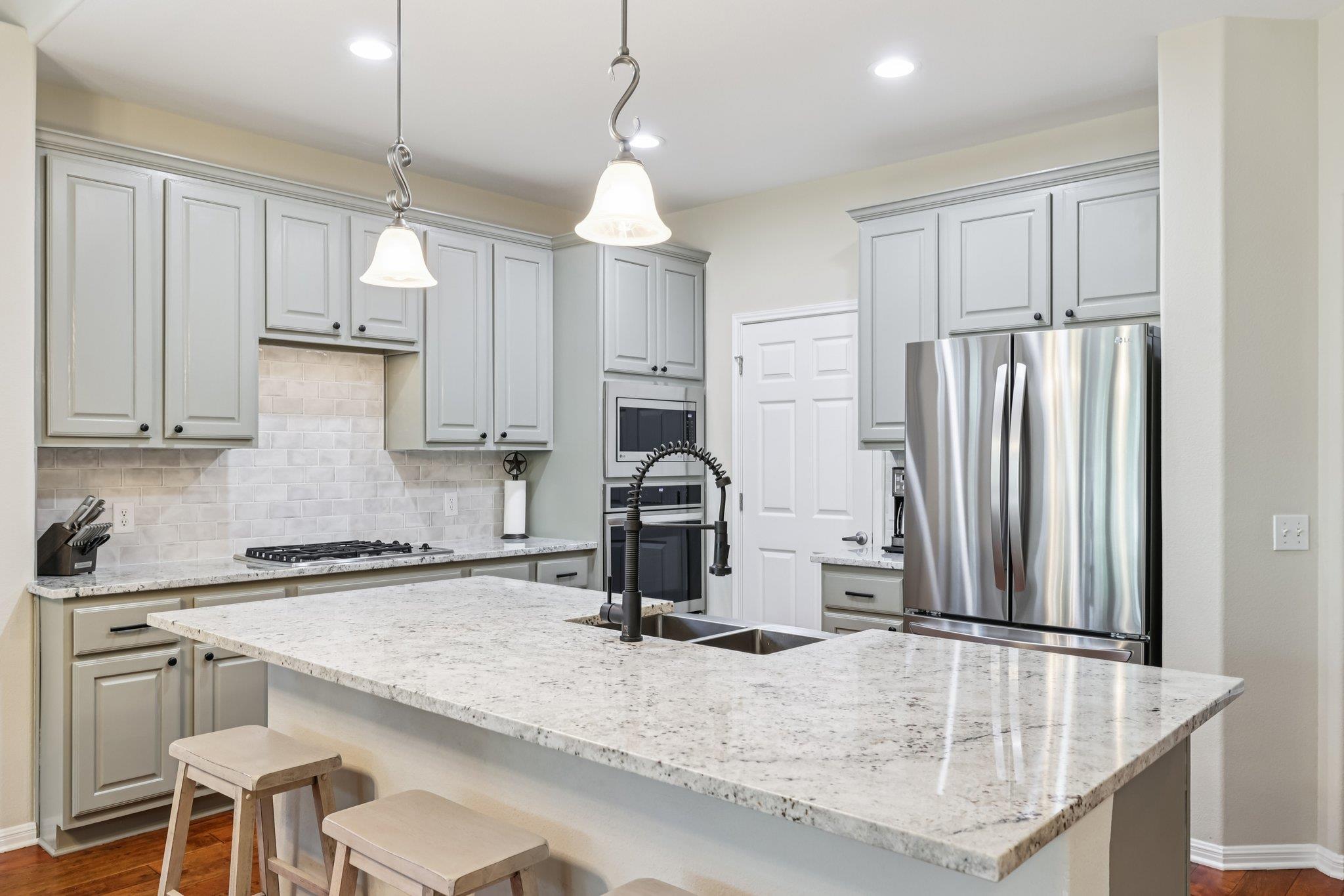 7901 Southwest Pkwy # 21, Austin, TX 78735