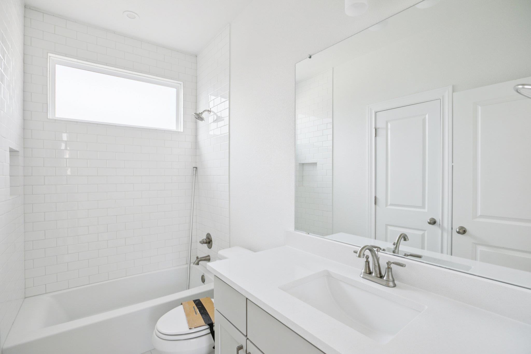 214 San Saba Dr, Buda, TX 78610