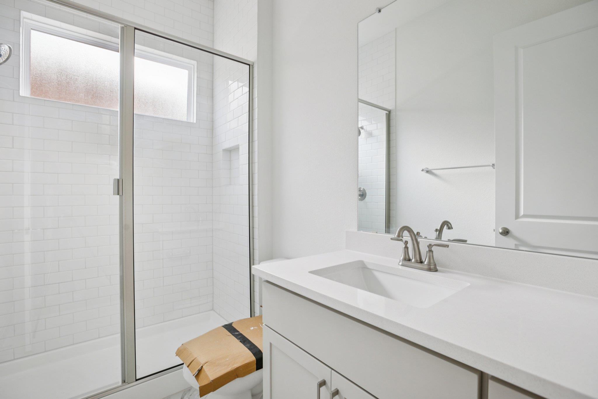 214 San Saba Dr, Buda, TX 78610