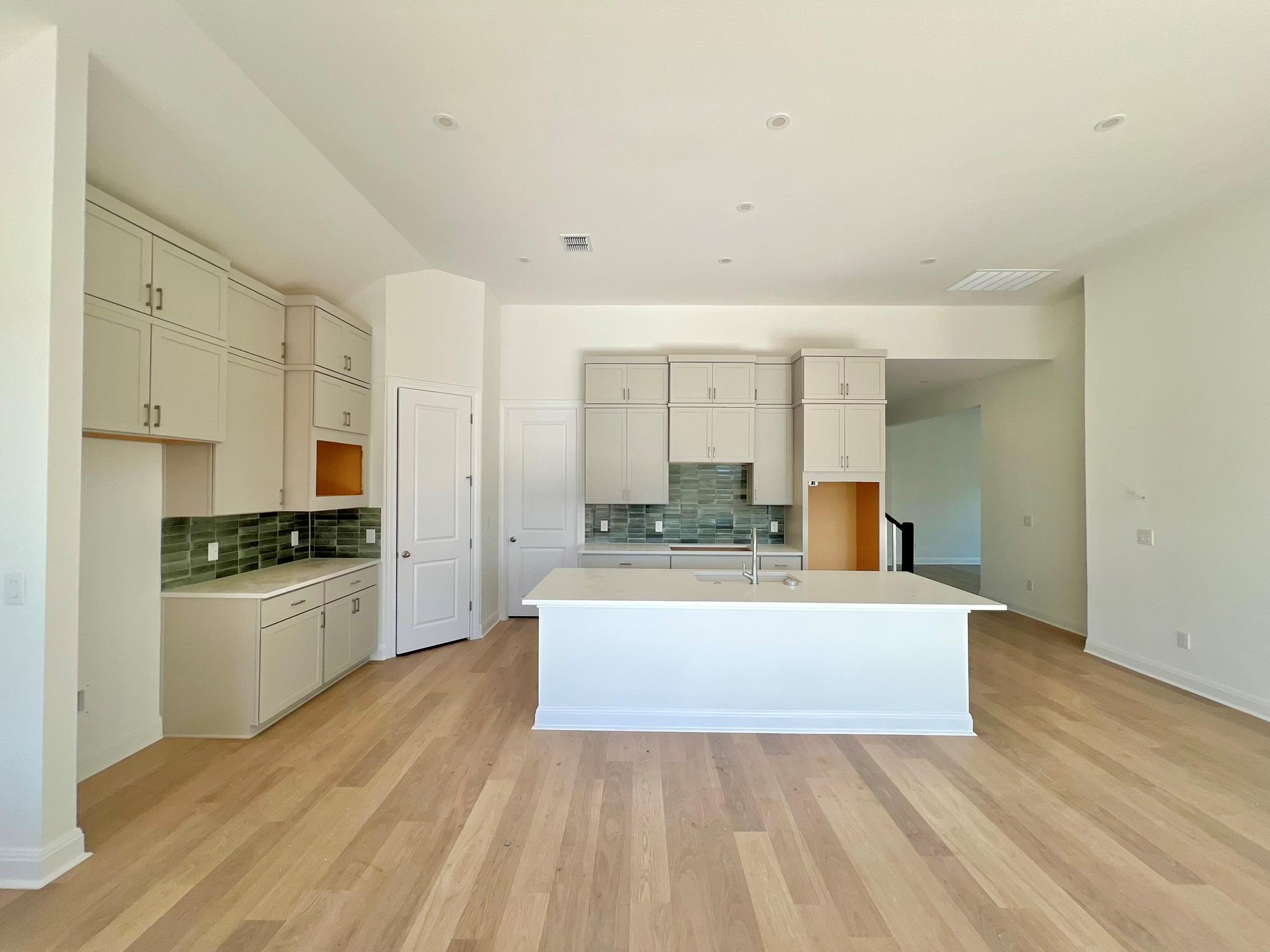 214 San Saba Dr, Buda, TX 78610