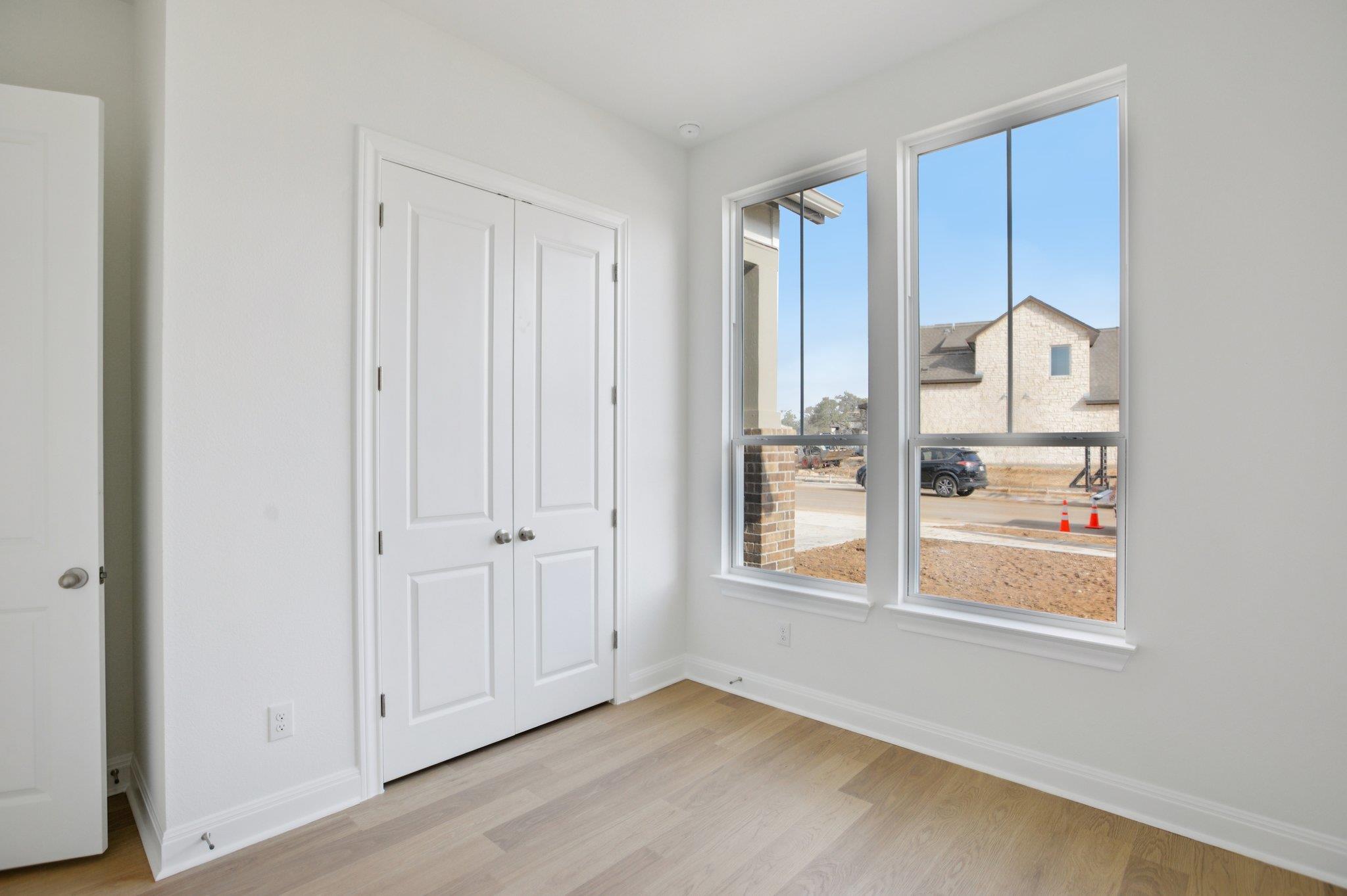 214 San Saba Dr, Buda, TX 78610