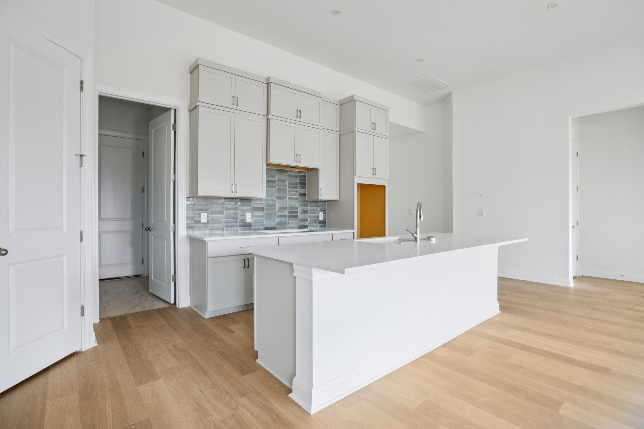 214 San Saba Dr, Buda, TX 78610