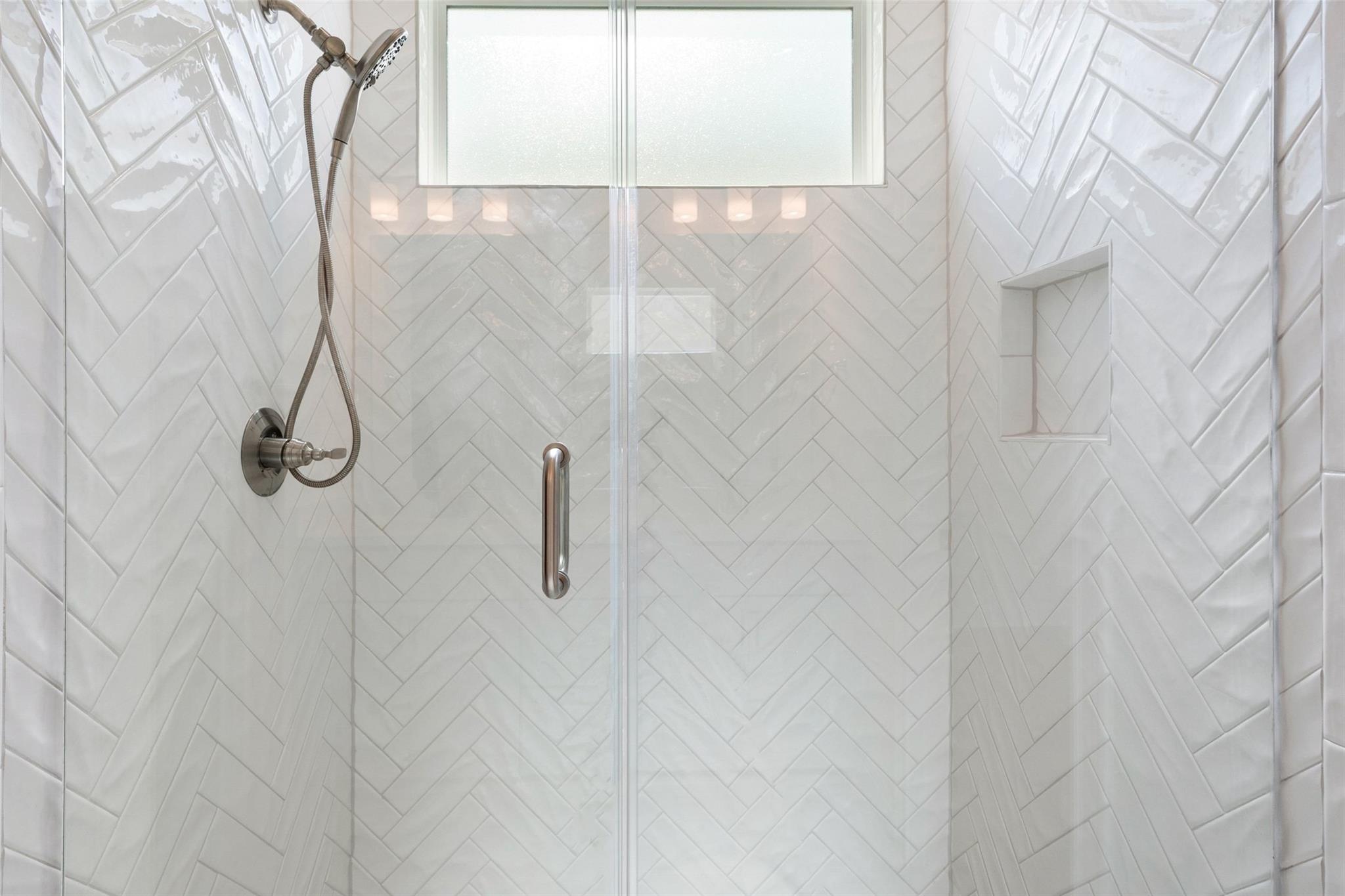 214 San Saba Dr, Buda, TX 78610