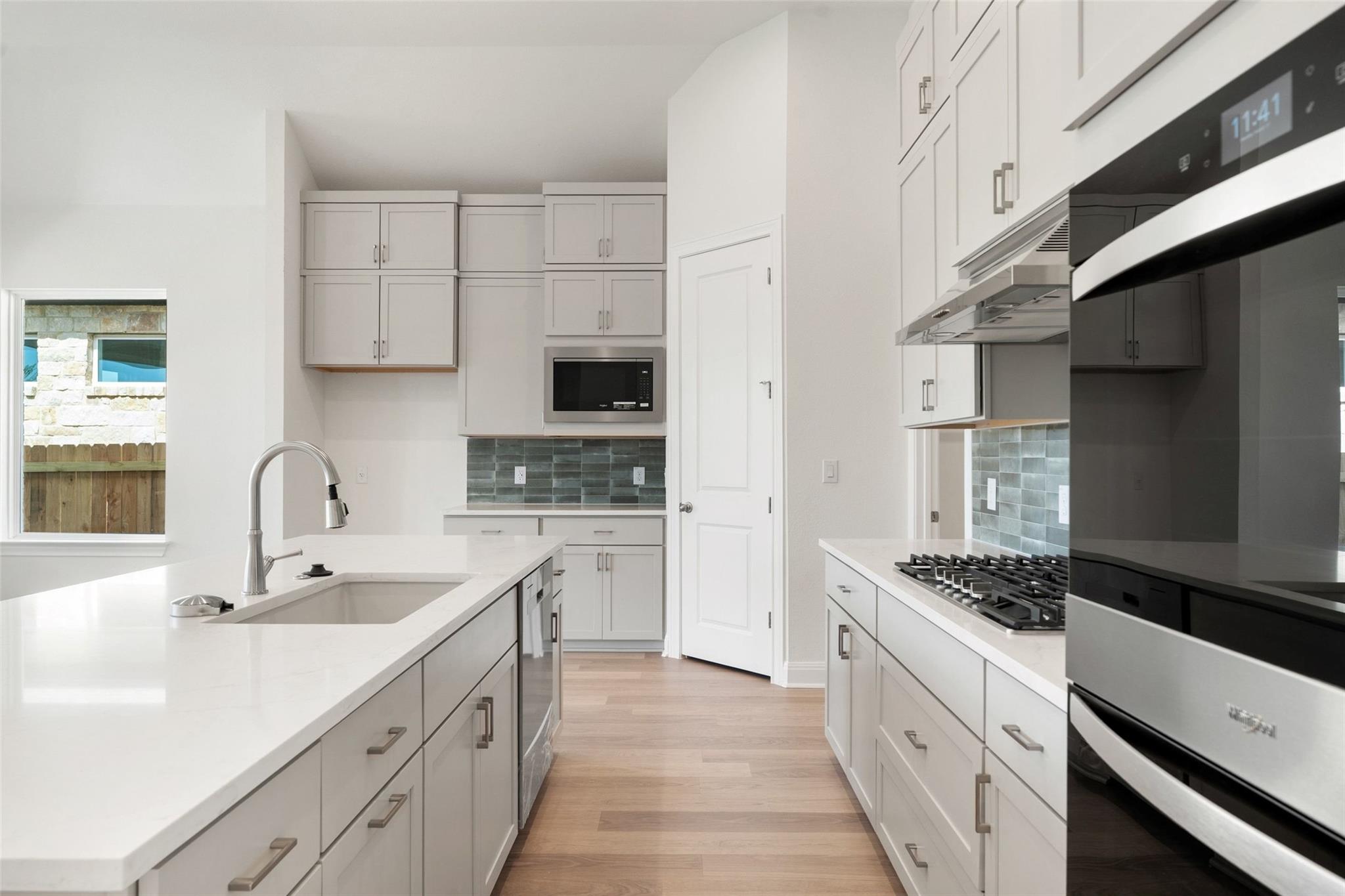 214 San Saba Dr, Buda, TX 78610