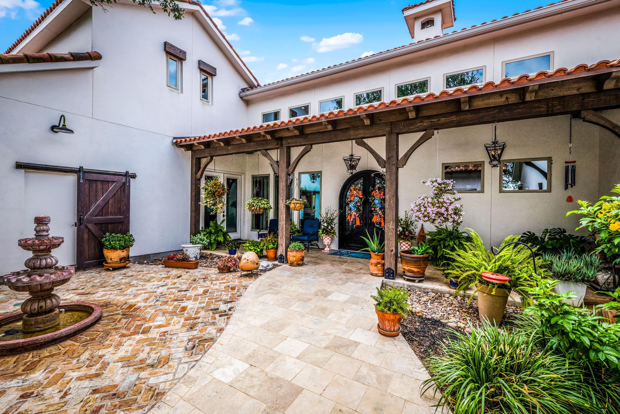 1607 Bordeaux Blanc, New Braunfels, TX 78132