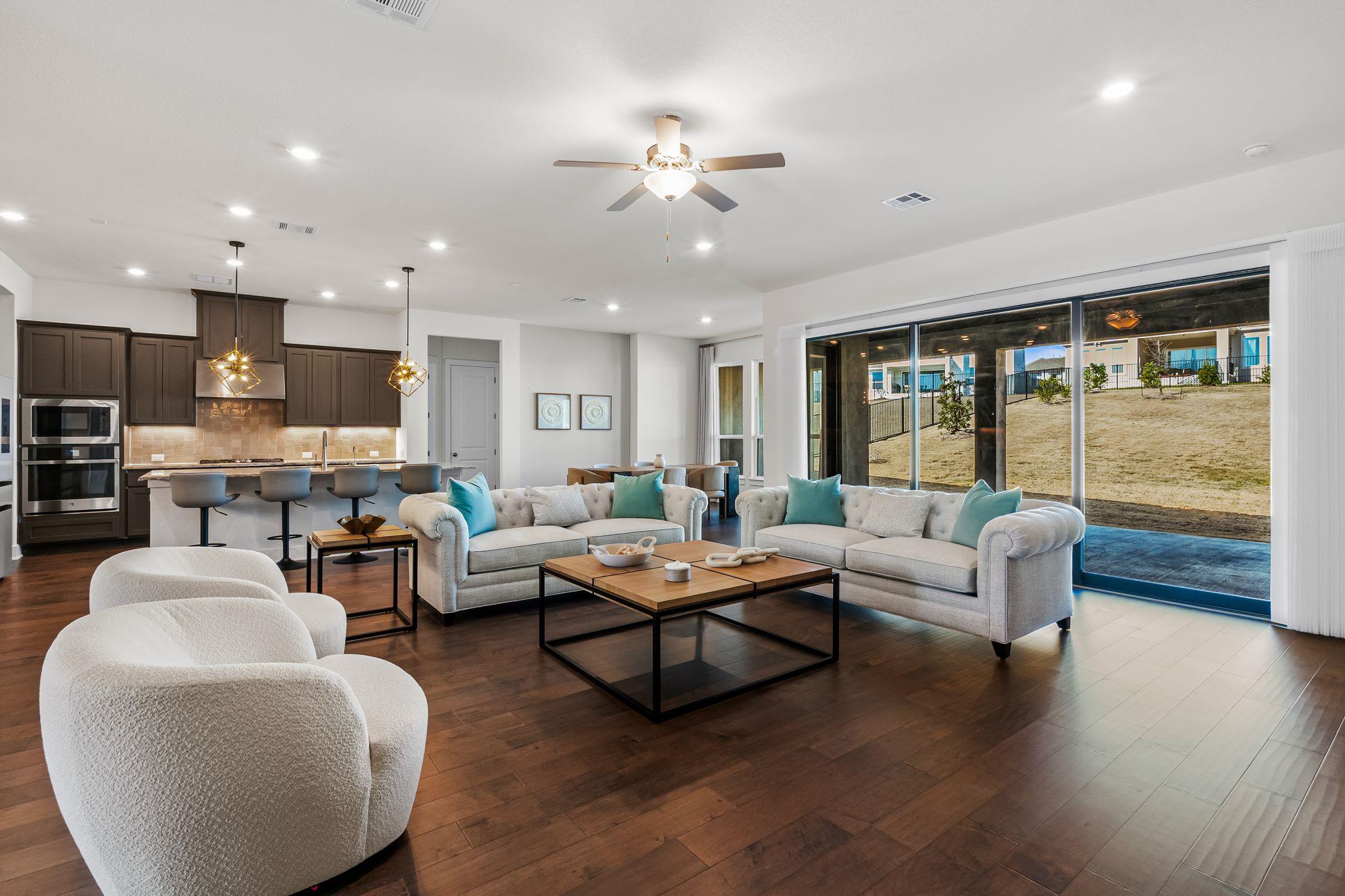 921 Trevi Fontana Dr, Leander, TX 78641