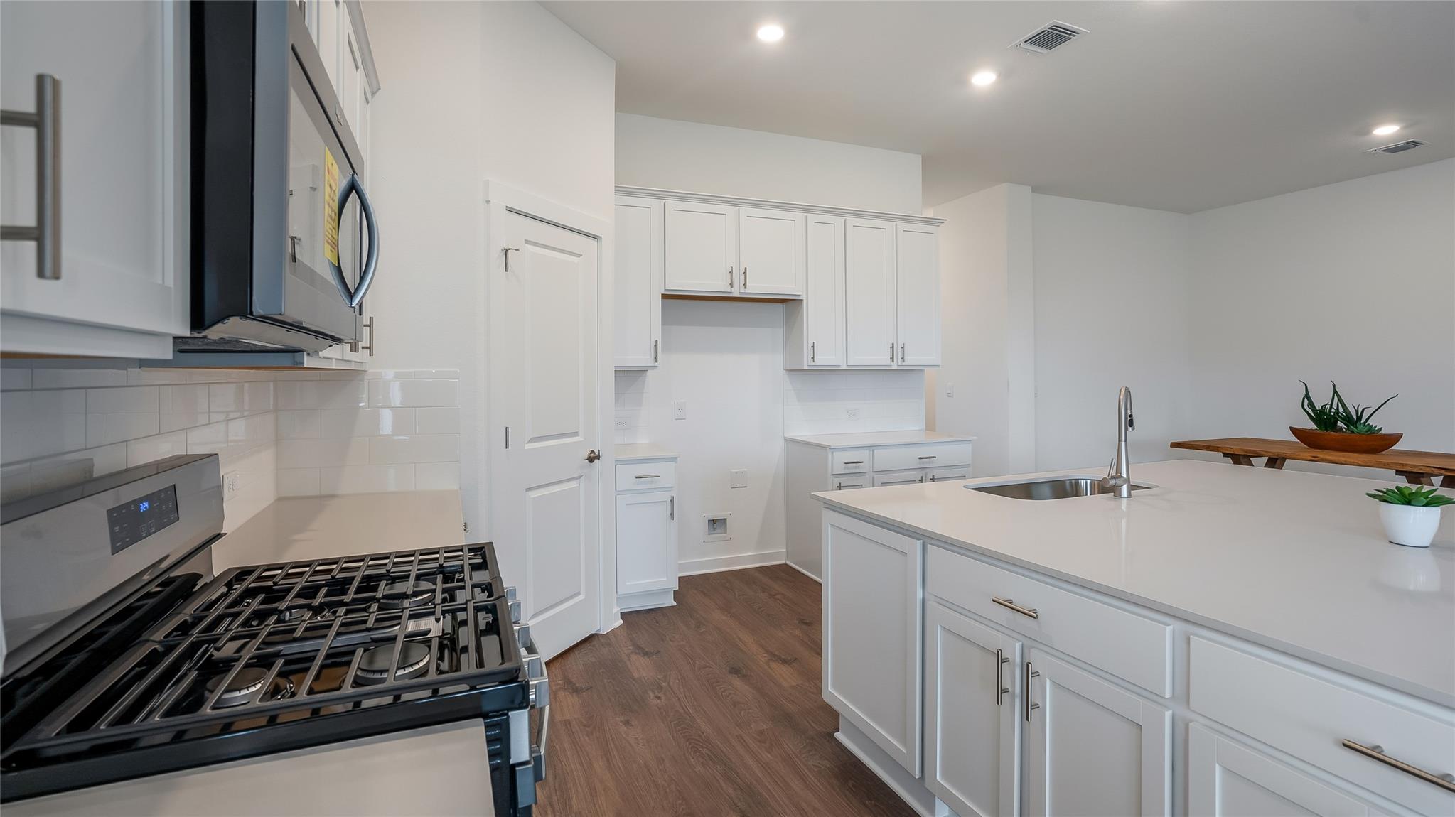 1908 Crooked Creek St, Leander, TX 78641