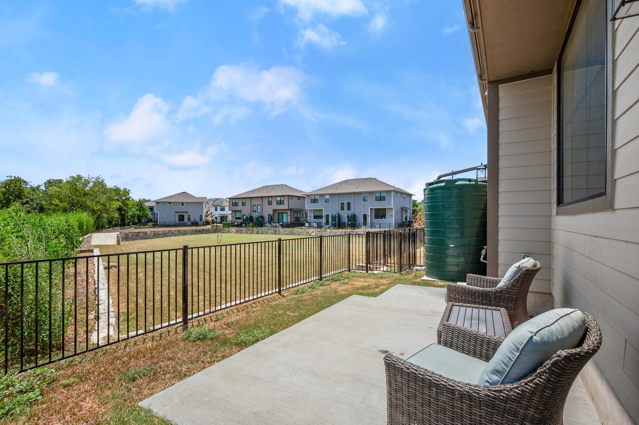 808A E 17th St, Georgetown, TX 78626