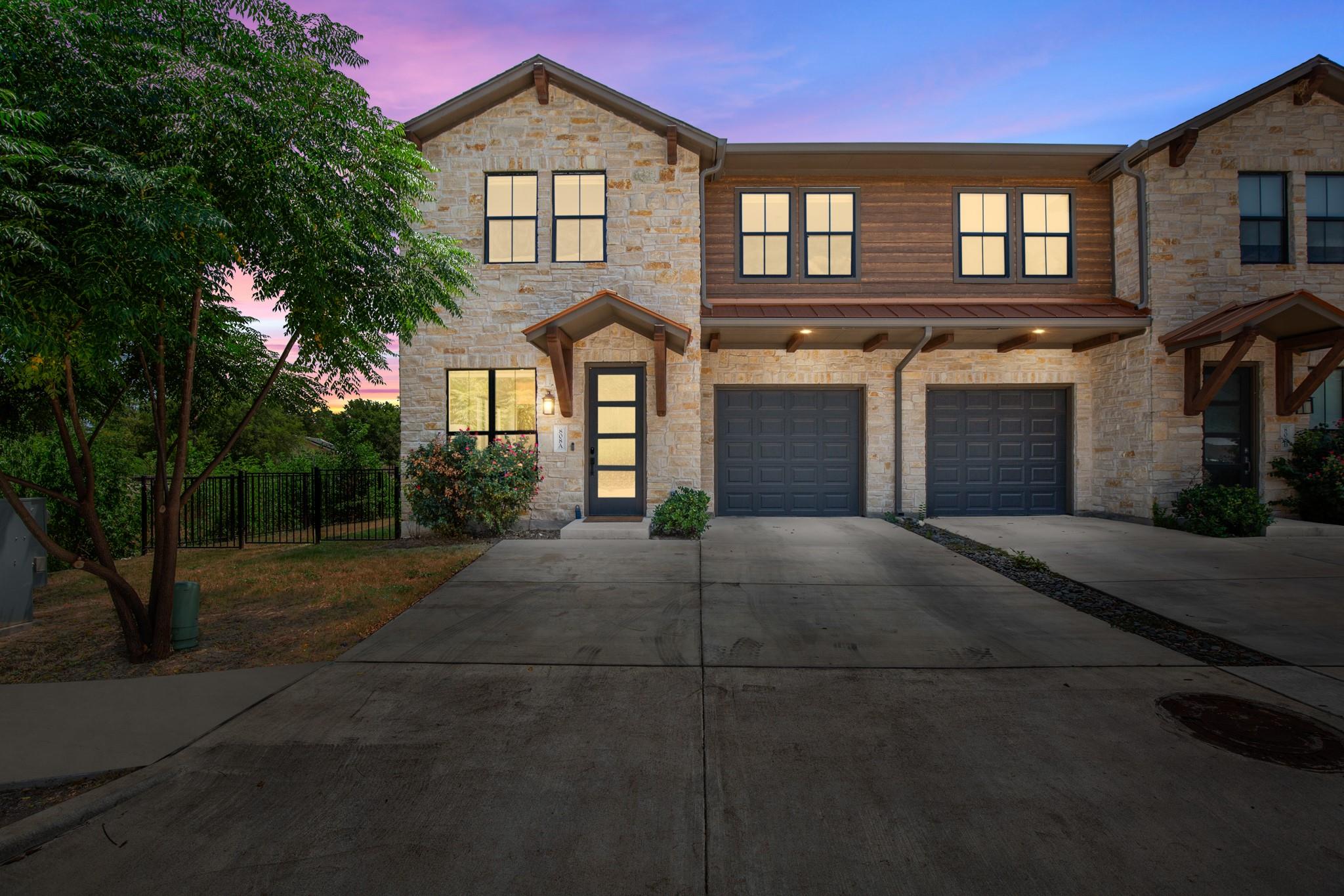808A E 17th St, Georgetown, TX 78626