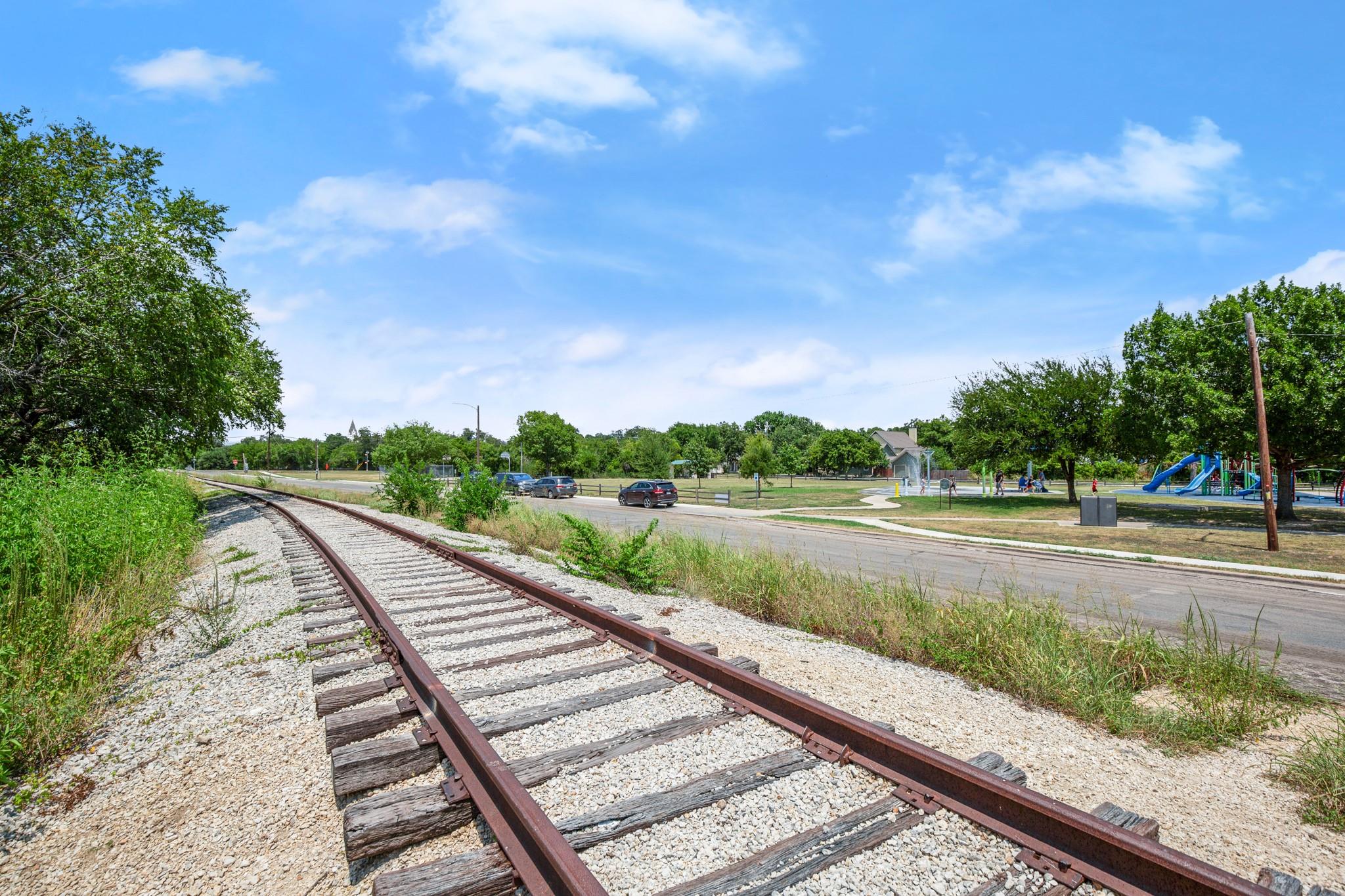 808A E 17th St, Georgetown, TX 78626