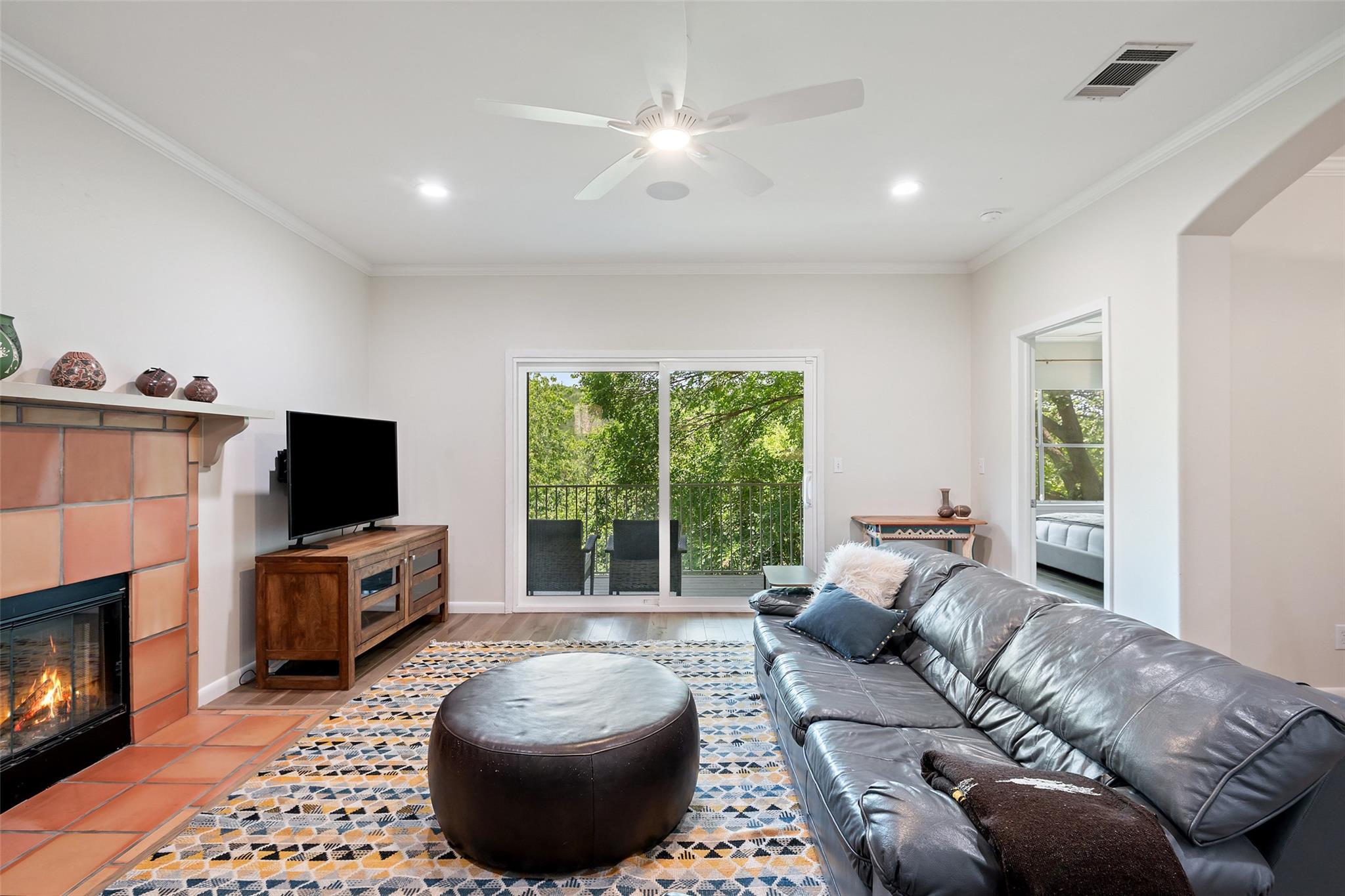 5507 Oakwood Cv # A-2, Austin, TX 78731