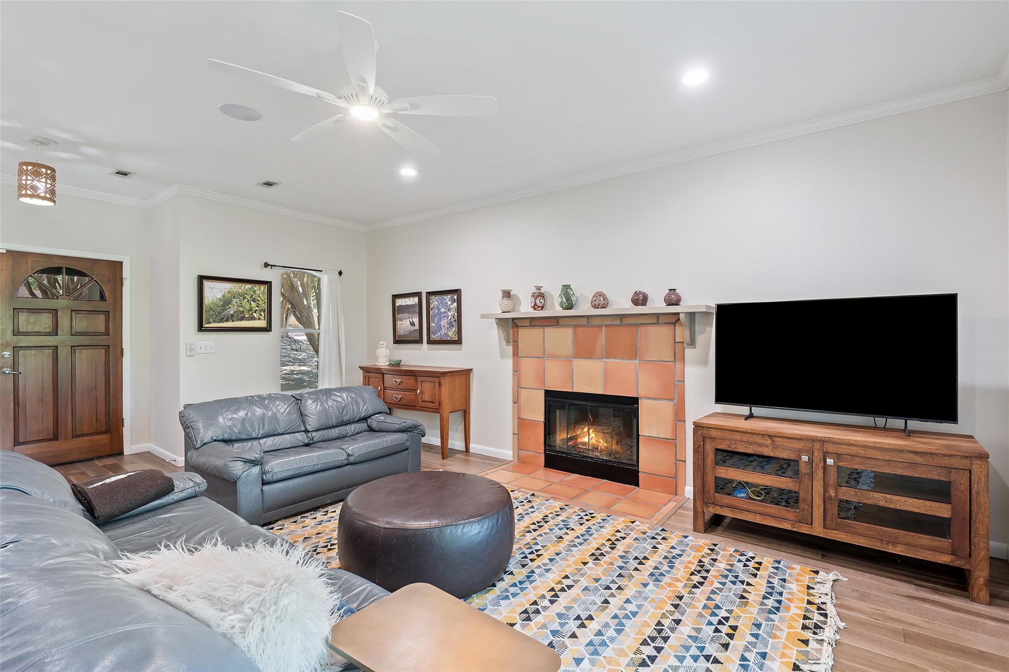 5507 Oakwood Cv # A-2, Austin, TX 78731