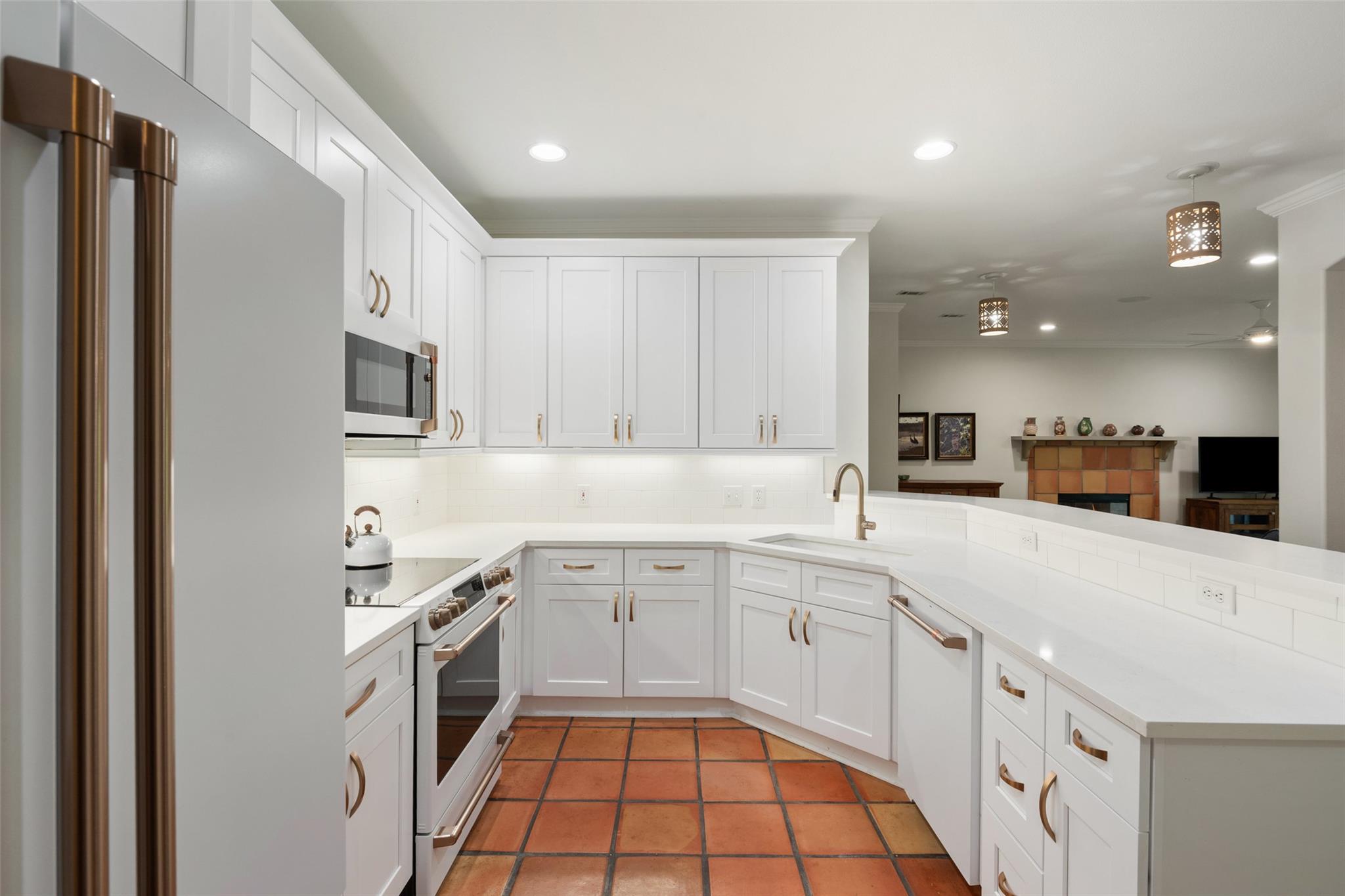 5507 Oakwood Cv # A-2, Austin, TX 78731