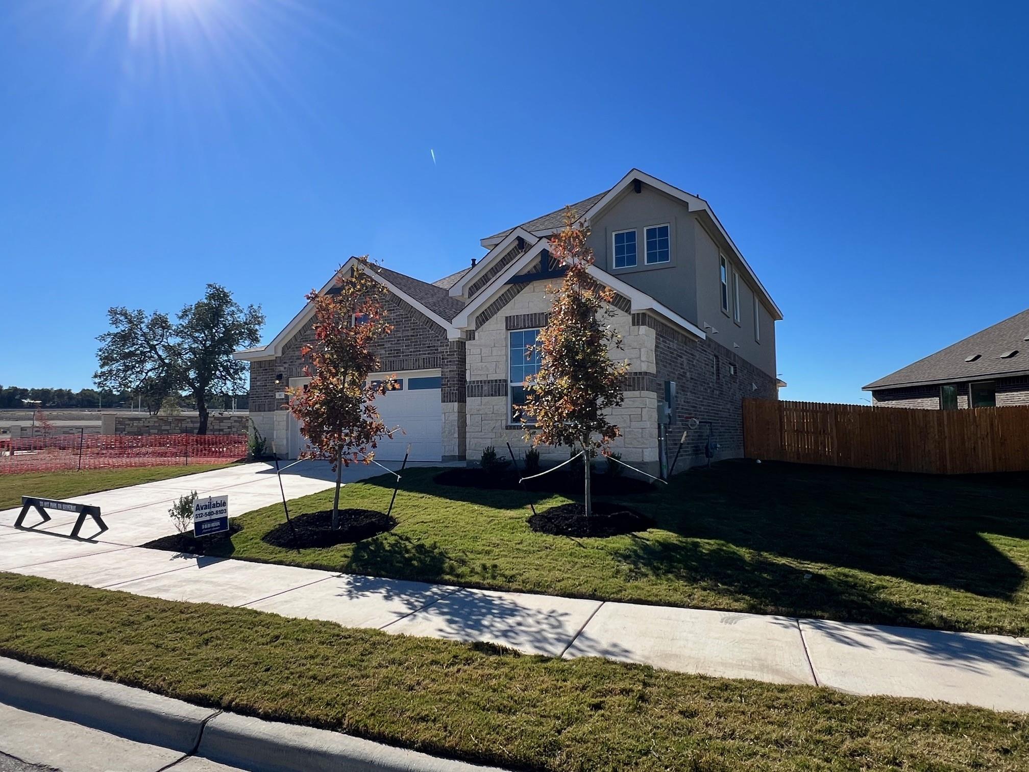 517 Prairie Wind Dr, Leander, TX 78641