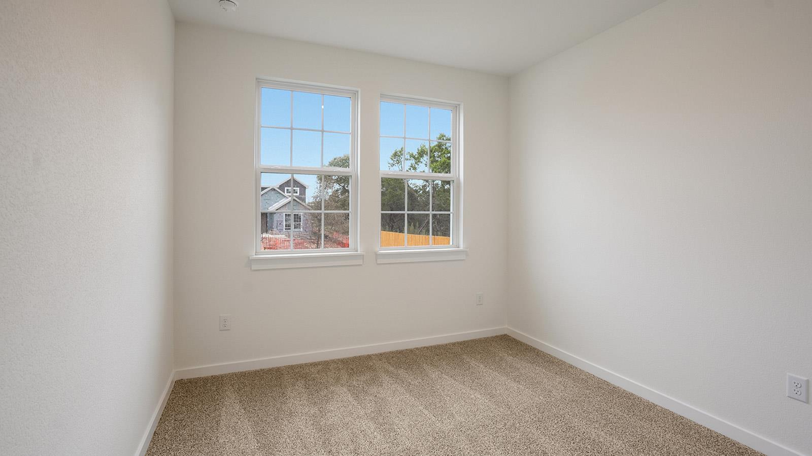 517 Prairie Wind Dr, Leander, TX 78641