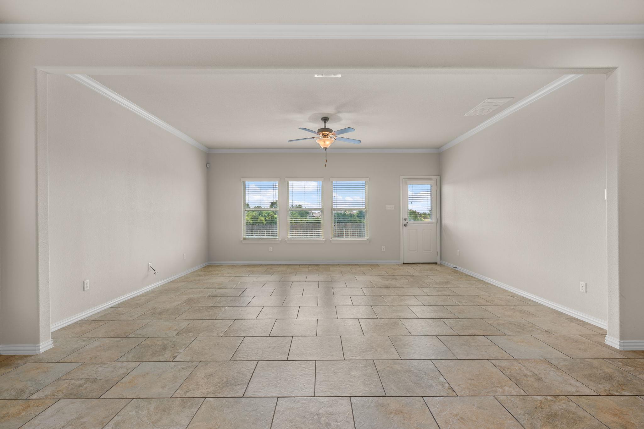 401 Mourning Dove Ln, Leander, TX 78641