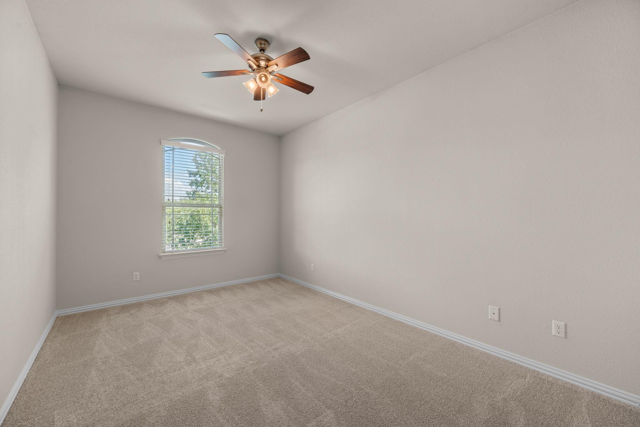 401 Mourning Dove Ln, Leander, TX 78641