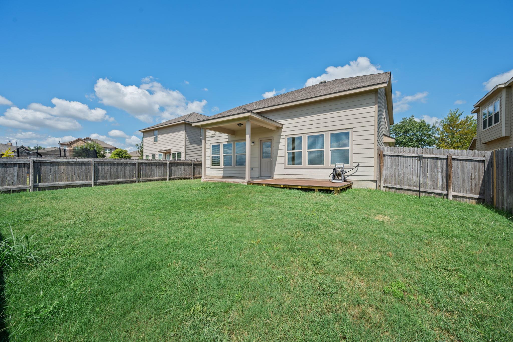 401 Mourning Dove Ln, Leander, TX 78641