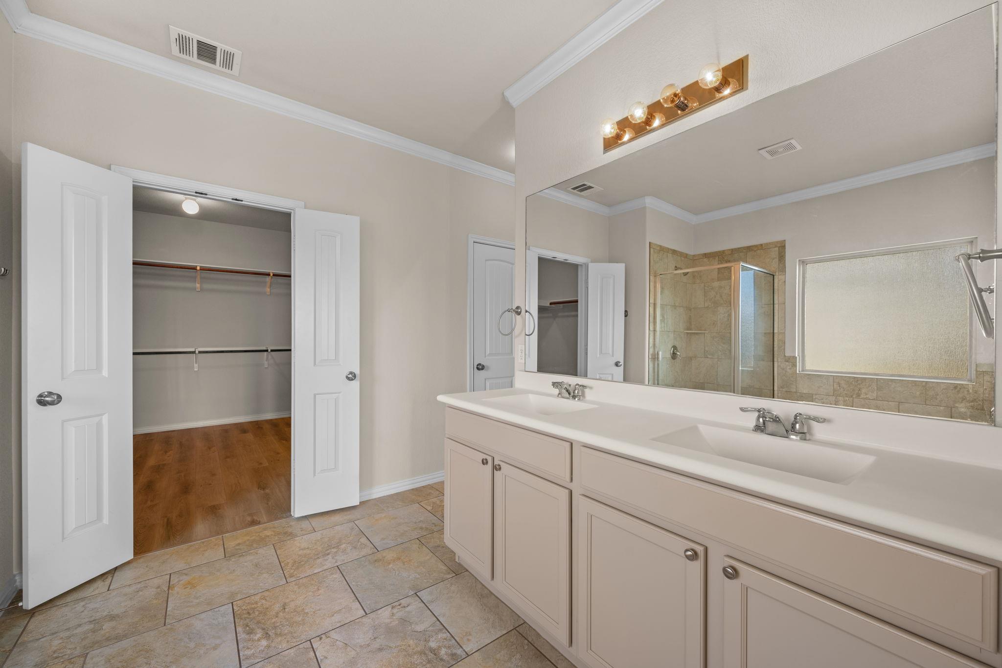 401 Mourning Dove Ln, Leander, TX 78641